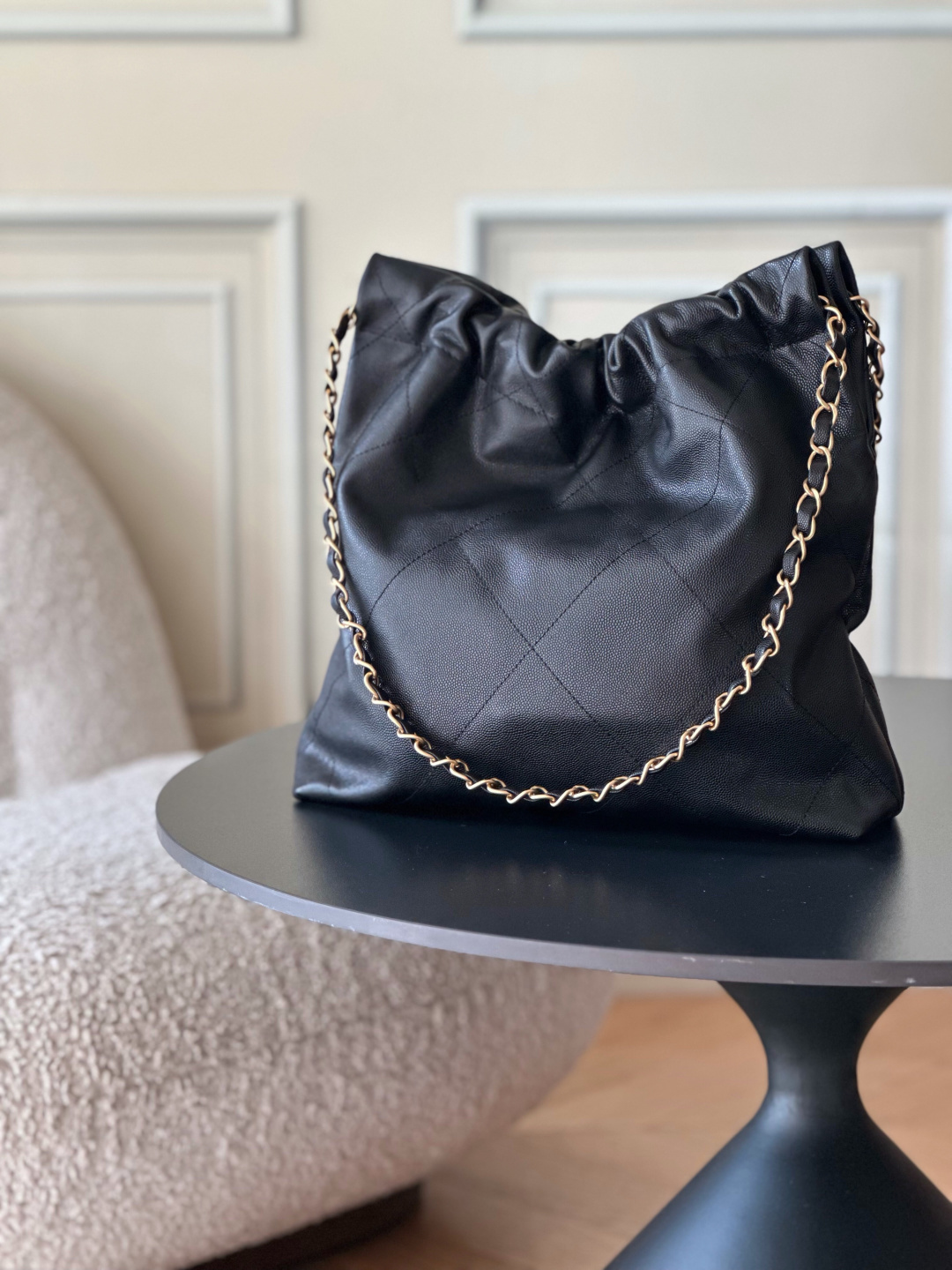 Chanel 22 Small Handbag in Black Grained Calfskin AS3260