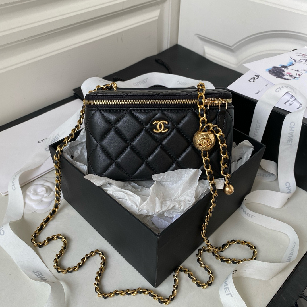 Chanel Vanity Chain Bag in Black Lambskin AP2303