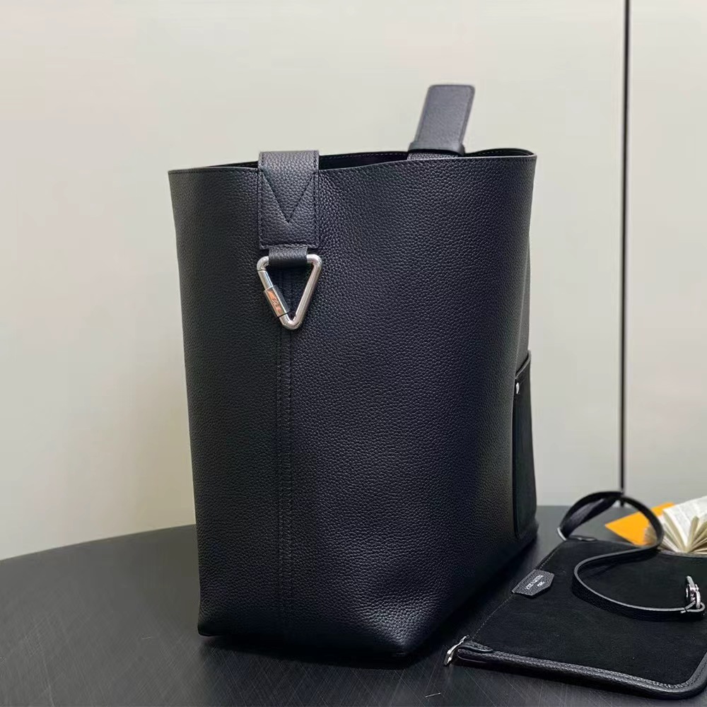 Louis Vuitton LV Verso Hobo (10A Mirror Version)