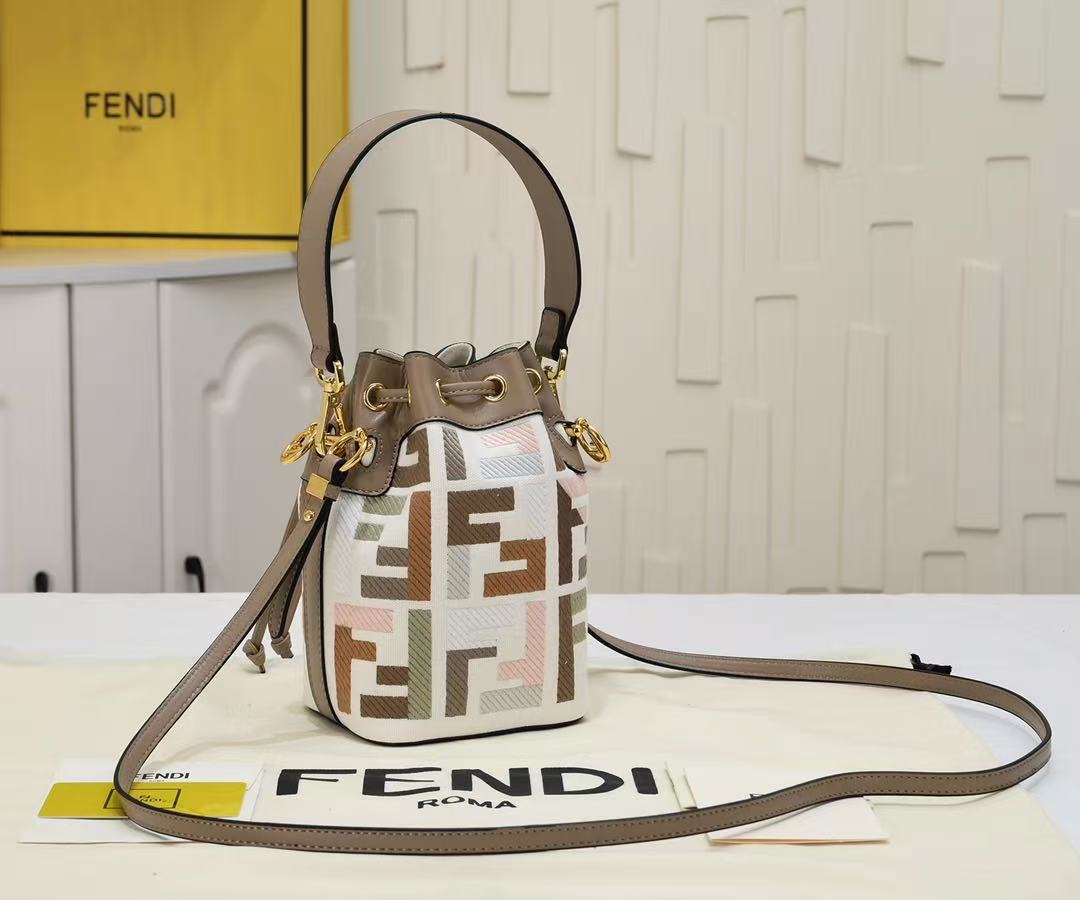 Fendi new small bucket shoulder bag