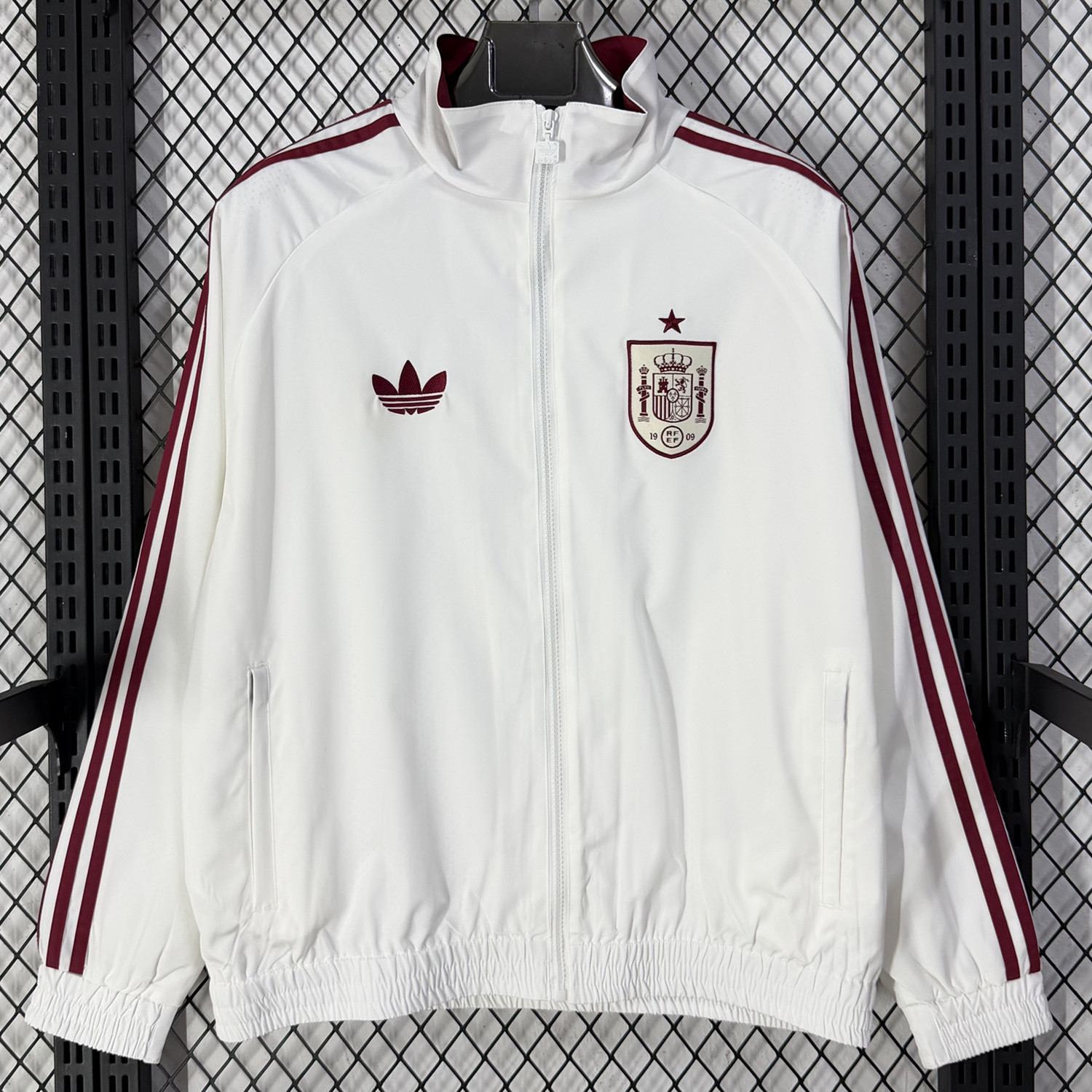 Spain Training Windbreaker 2026 | Soc Jersey - Premium Football Jersey