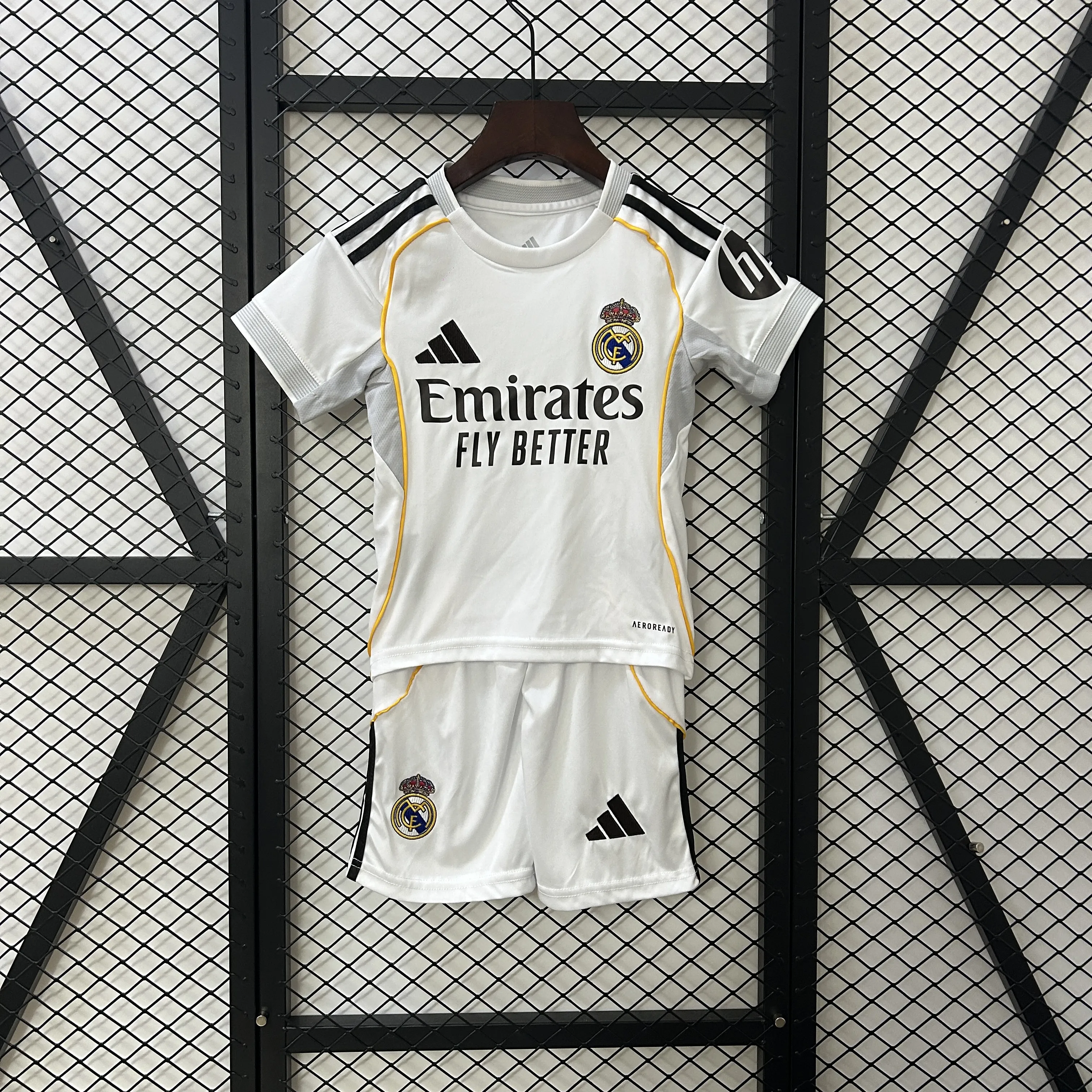 Player kids kit Real Mαdrid 25/26 Home 16-28