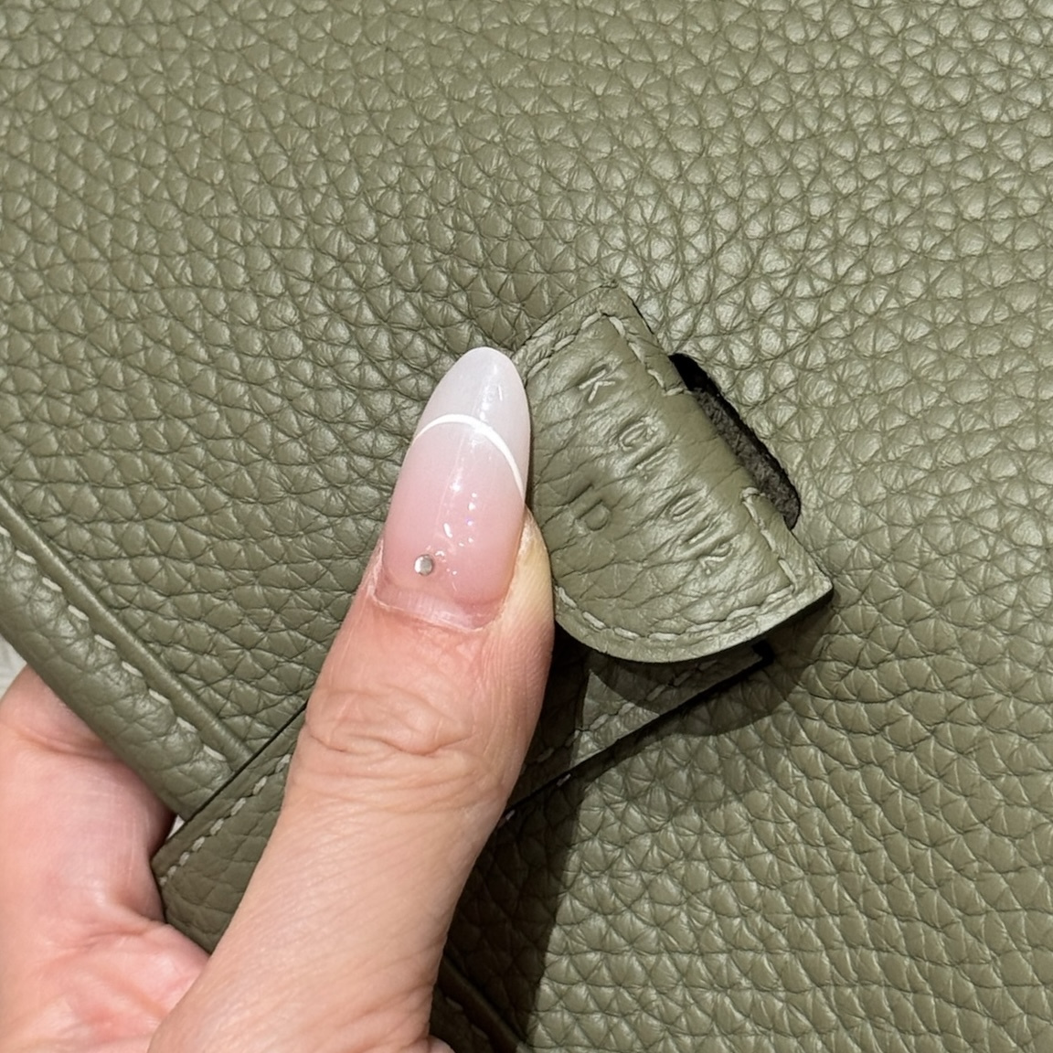 Hermes Sauge Clemence Evelyne III 29