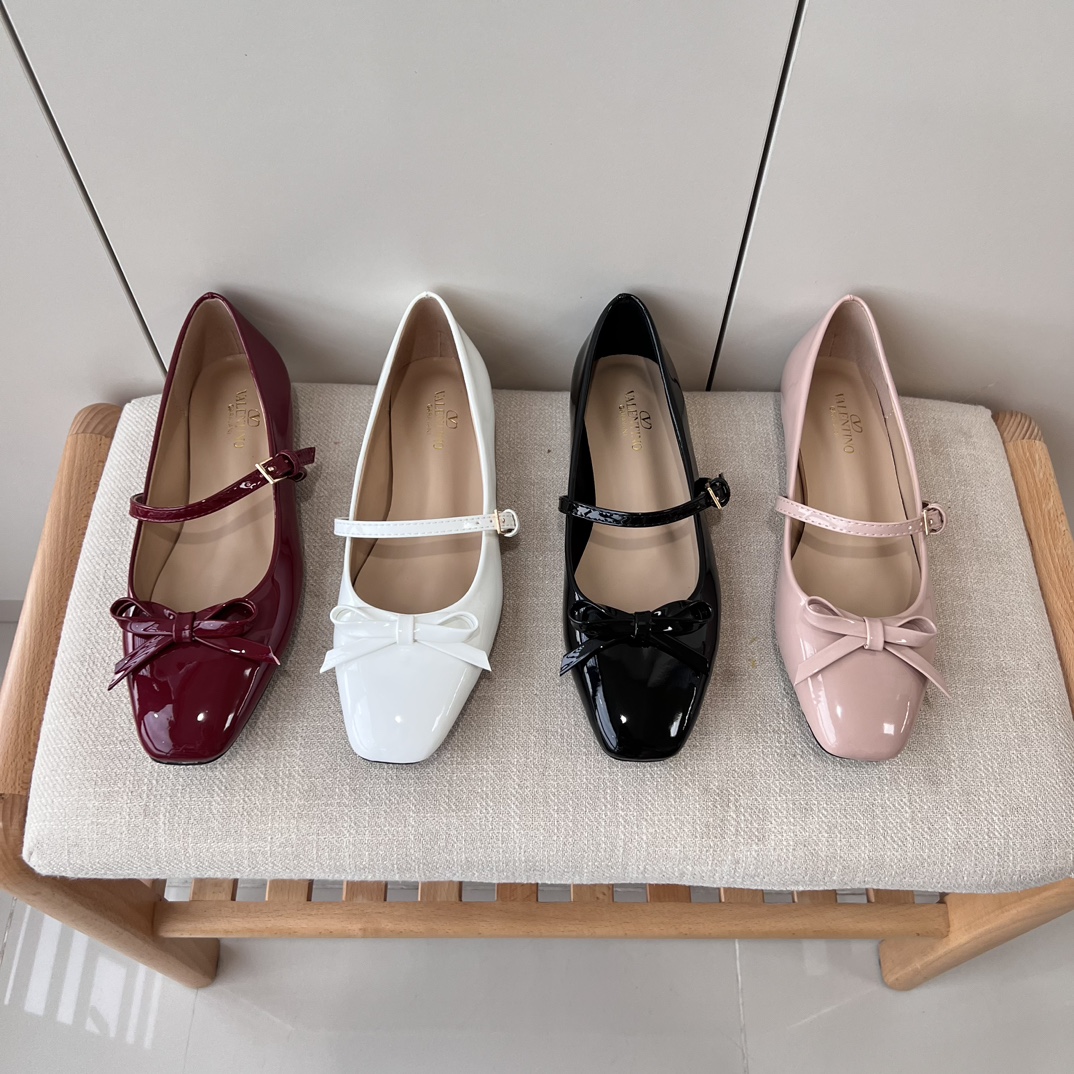 Valentino Garavani Square Toe Thin Strap Bow Patent Leather Mary Jane Flats - KAIROO