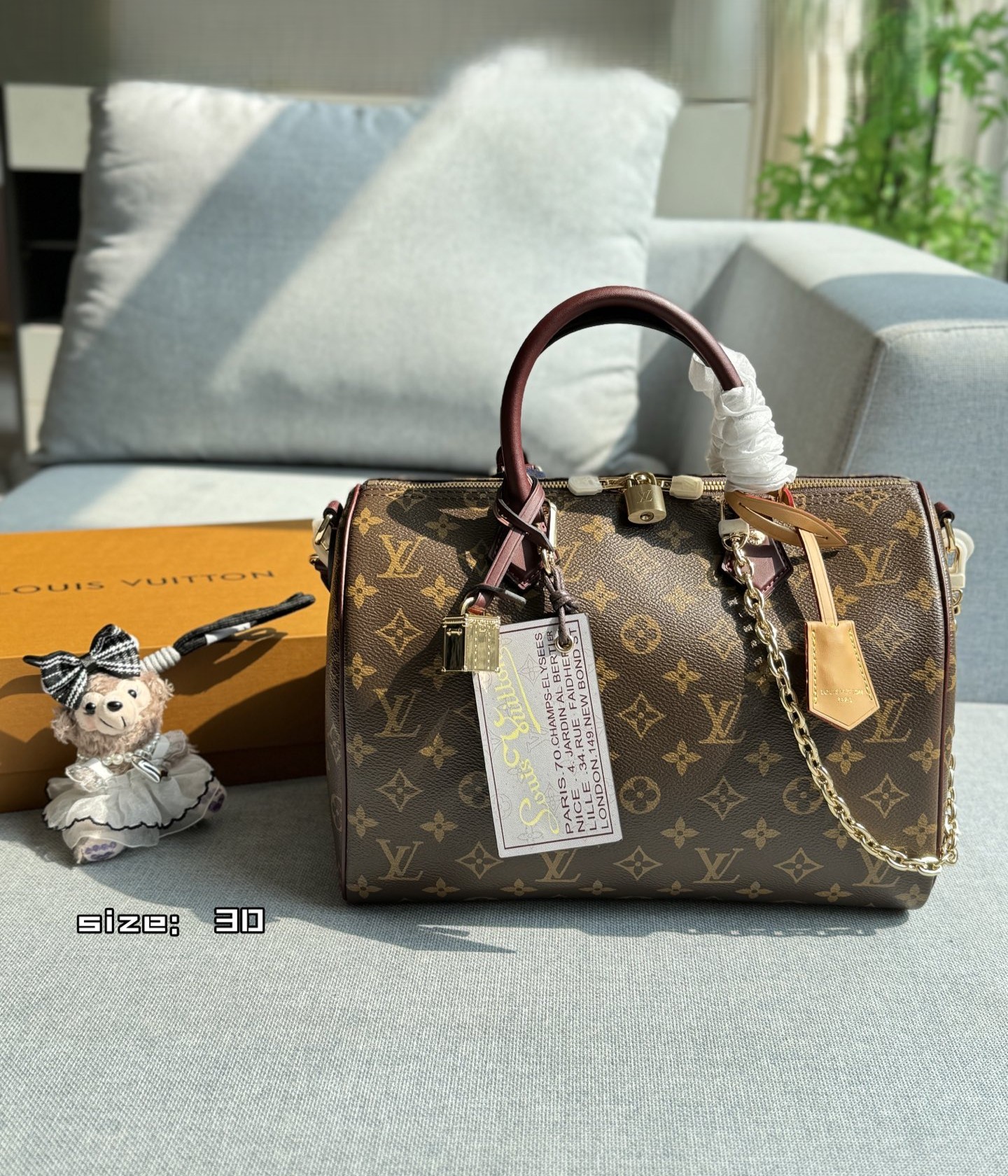 Louis Vuitton LV Speedy 30 Monogram Canvas Luggage Tag Chain Boston Magenta Top Handle Bag - KAIROO