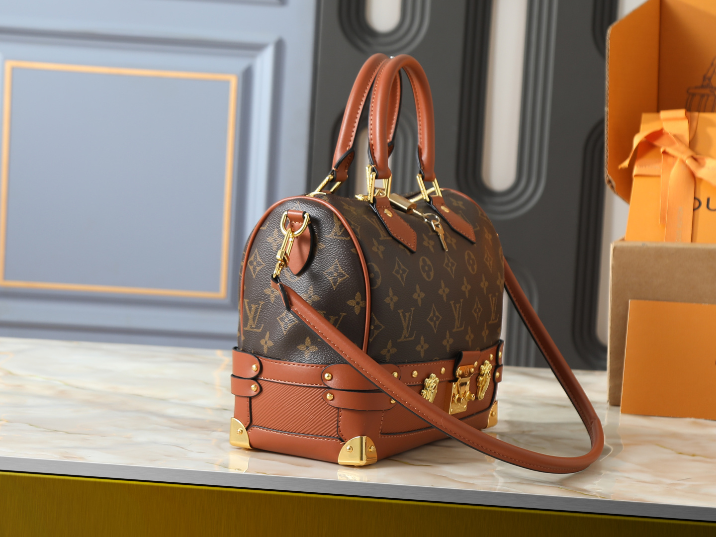 Louis Vuitton LV Speedy Bandoulière 22/30 Out Of The Trunk Classic Monogram Canvas Leather Tan Trunk Bottom Handbag - KAIROO