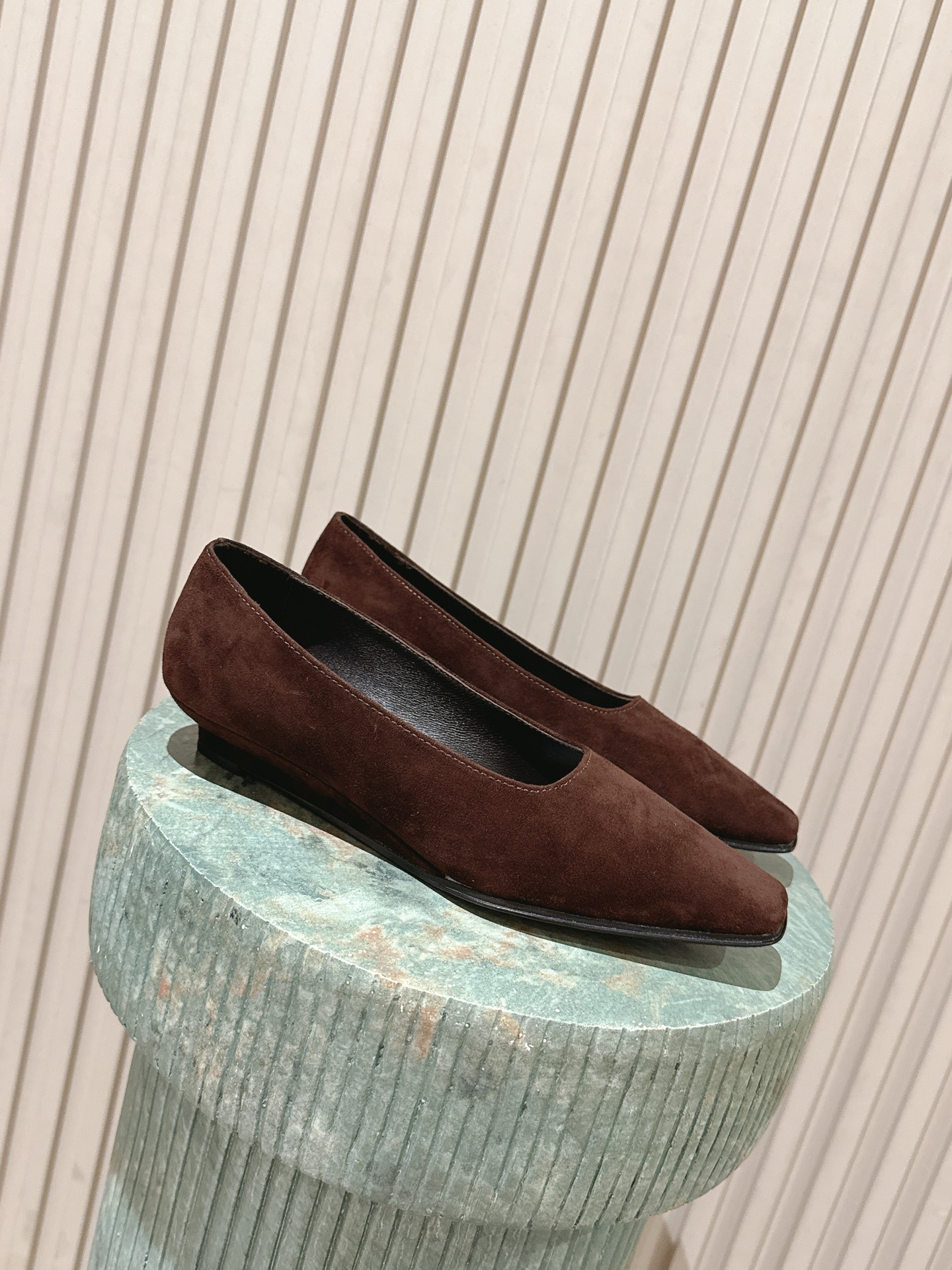 The Row Low Heel Leather Pump