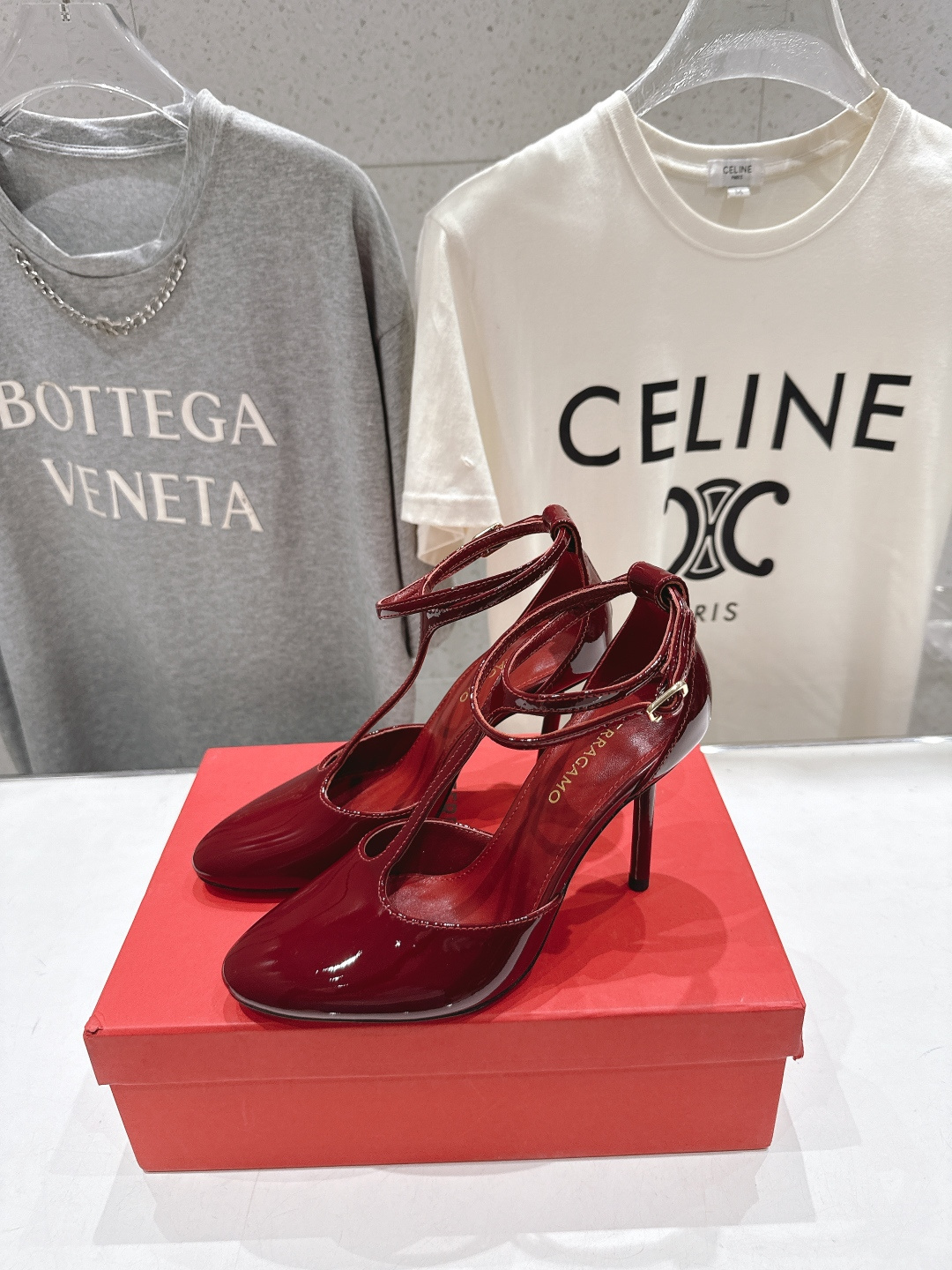 Ferragamo Shiny Leather Pump with strap