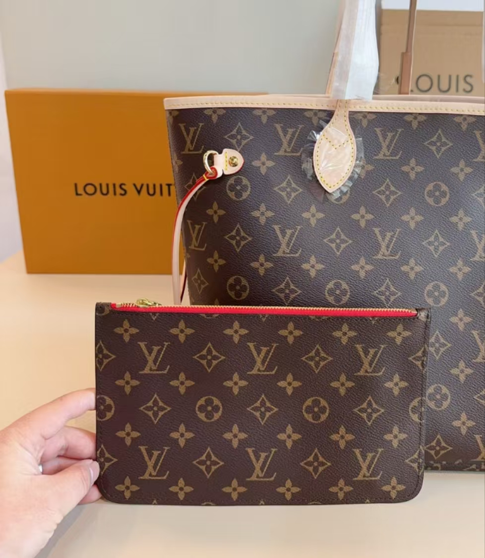 LOUIS VUITTON LV Classic presbyopia shopping bag