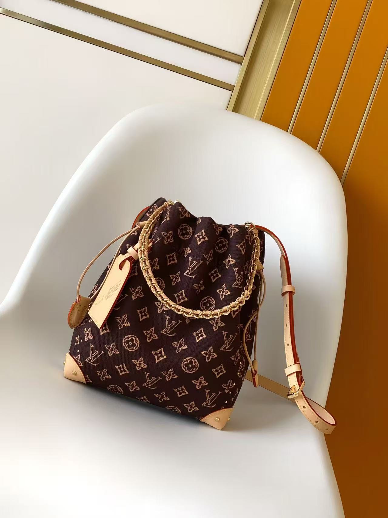 Louis Vuitton LV NOÉ TRUNK Bags