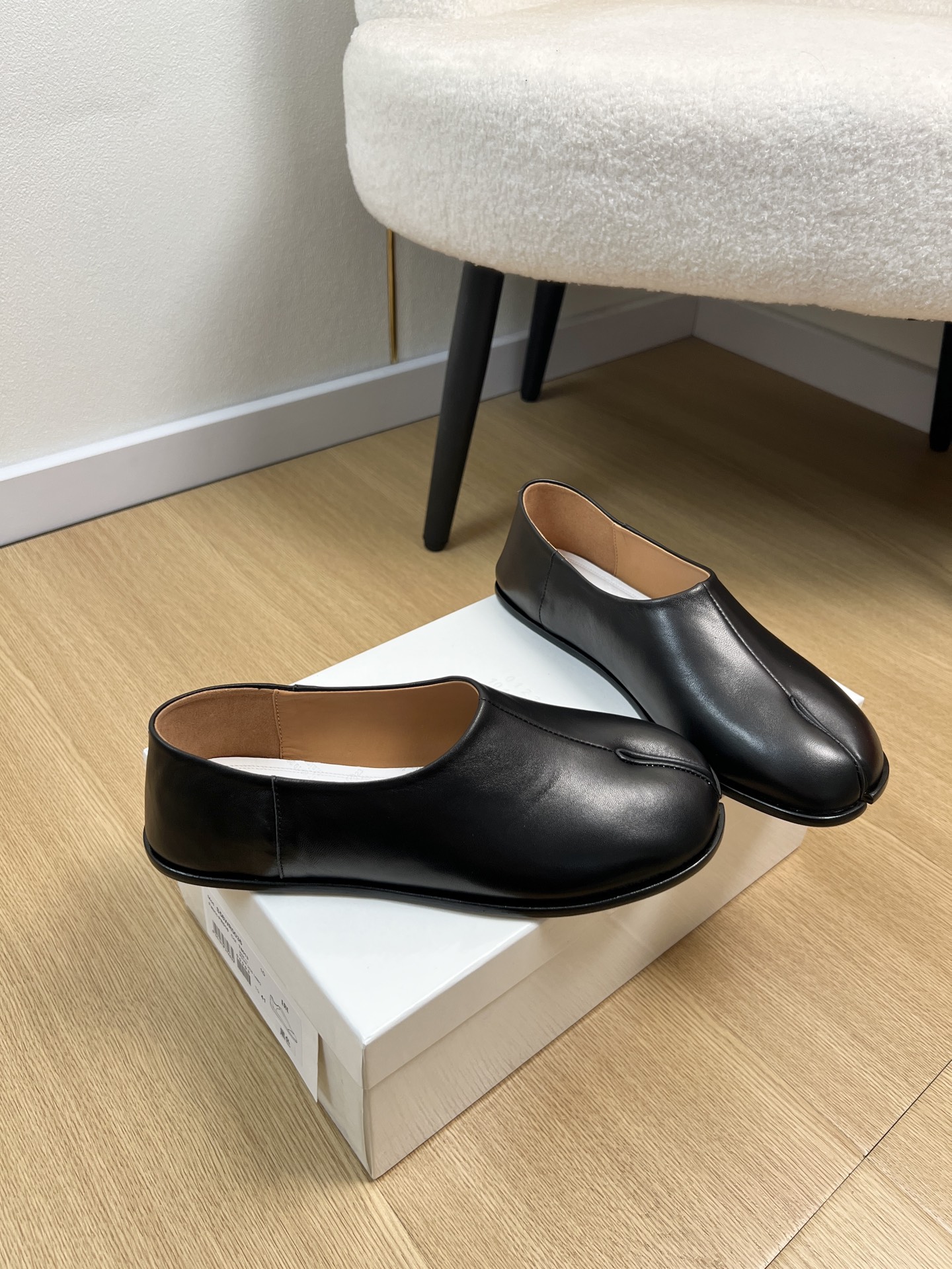 Maison Margiela Unisex Tabi Loafer