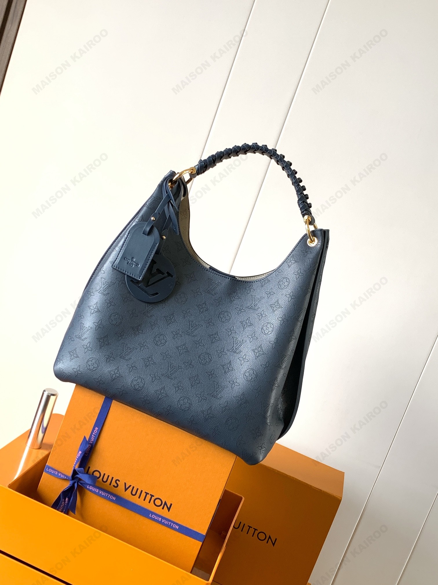 【10A】Louis Vuitton LV Mahina Hobo Moon Goddess Navy Monogram Leather Braided Handle Shoulder Tote Bag - KAIROO