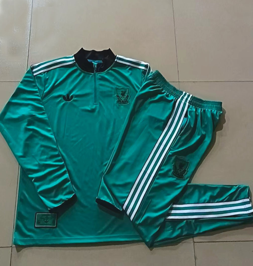 Liverpool Kids Training Suit 25/26 | Soc Jersey - Premium Football Jersey
