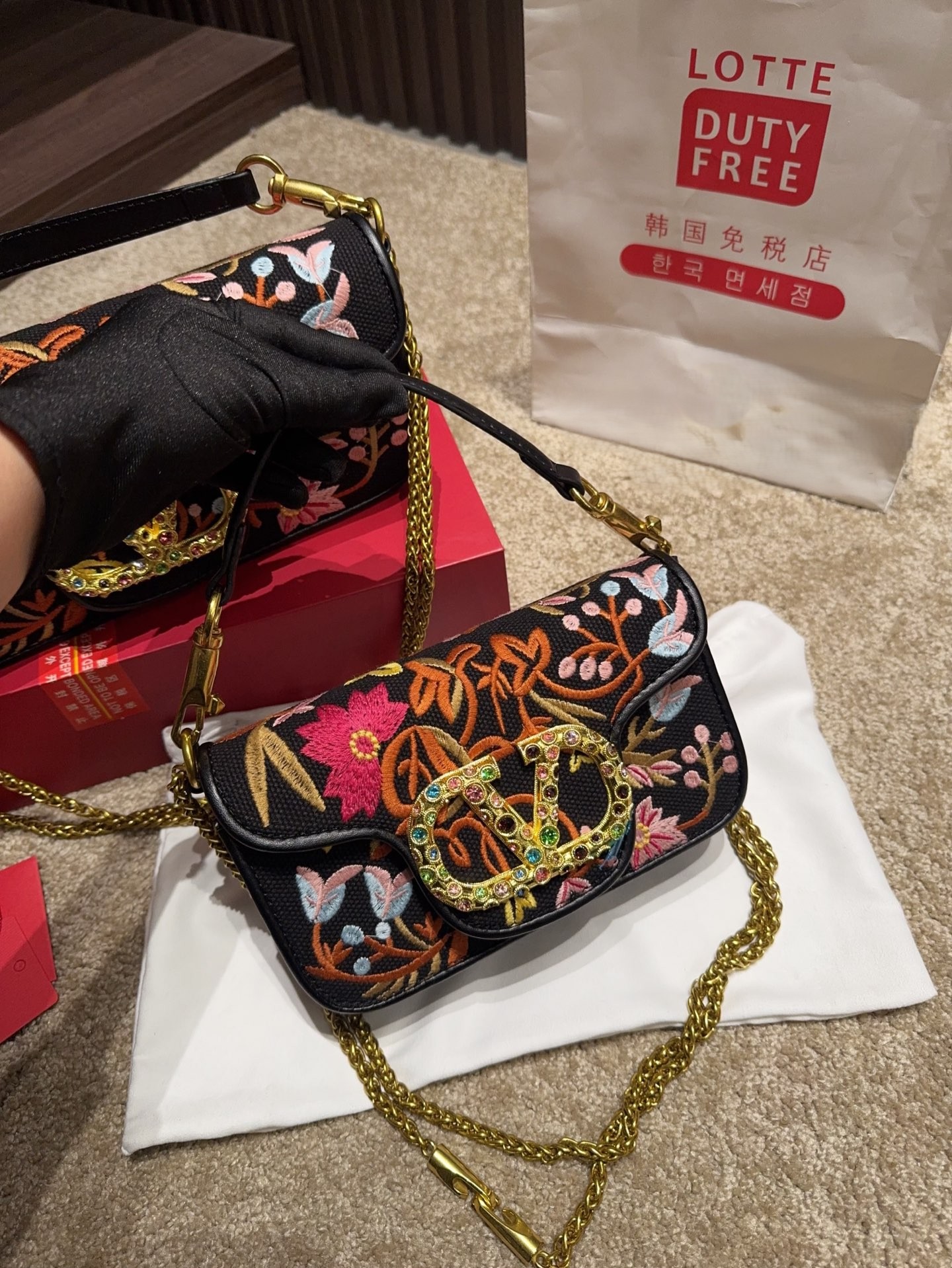 Valentino Black Multicolor Floral Embroidered Canvas Crystal VLogo Rectangular Flap Chain Shoulder Bag - KAIROO