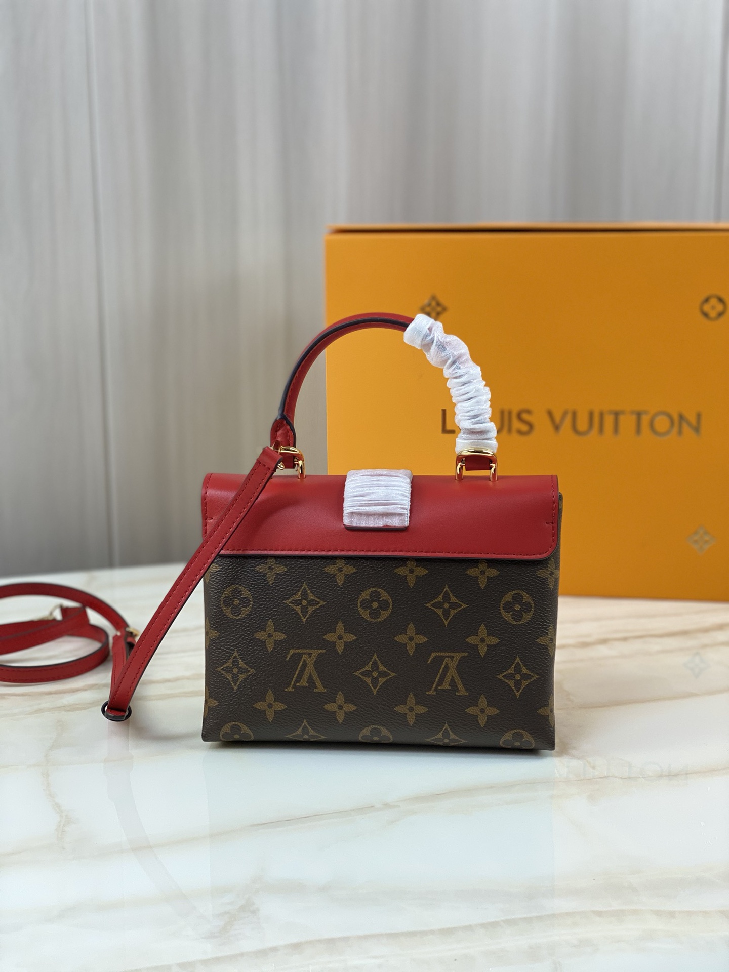 Louis Vuitton LV Locky BB M44322