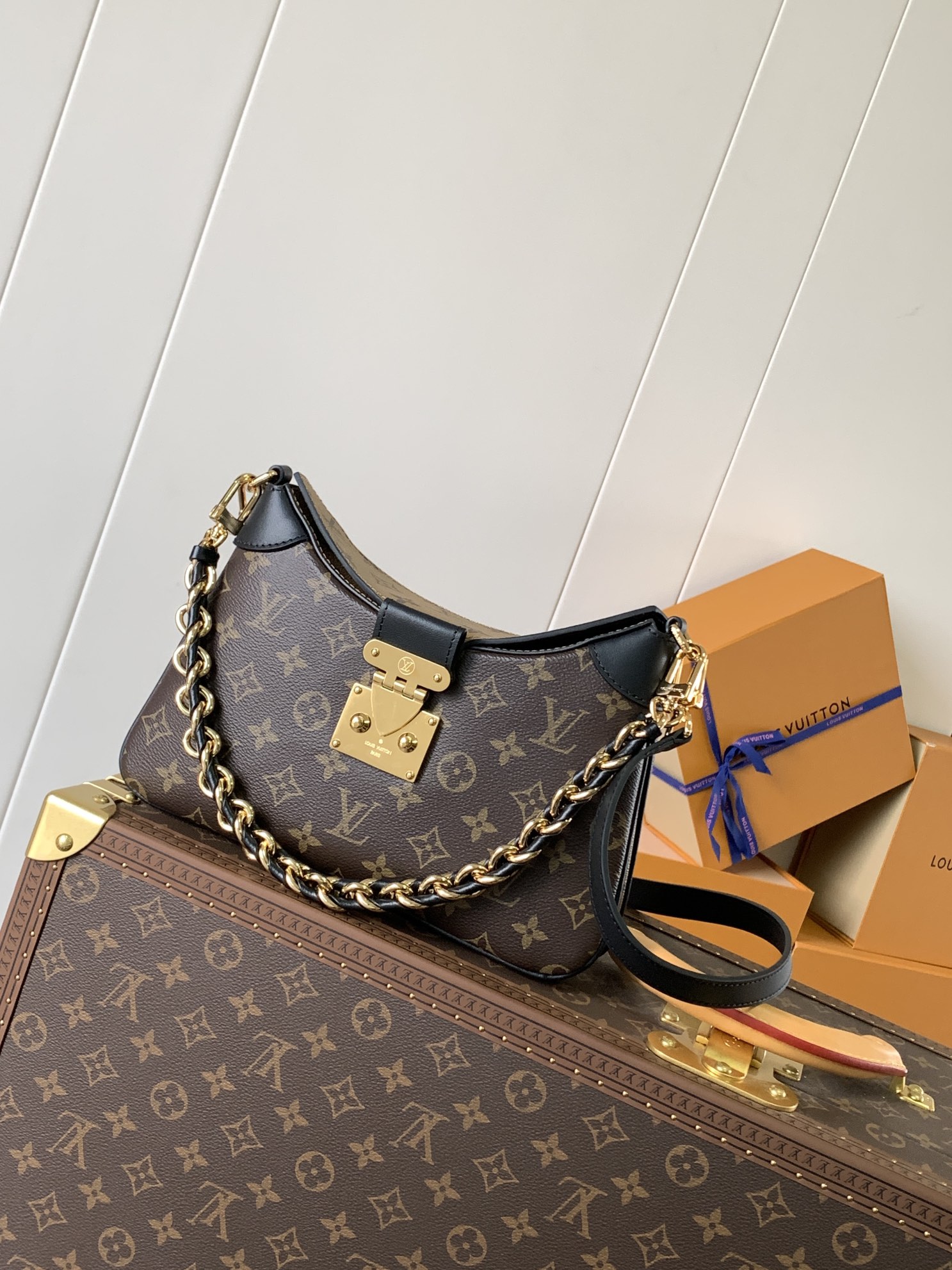 Louis Vuitton LV M46659 Twinny Bag