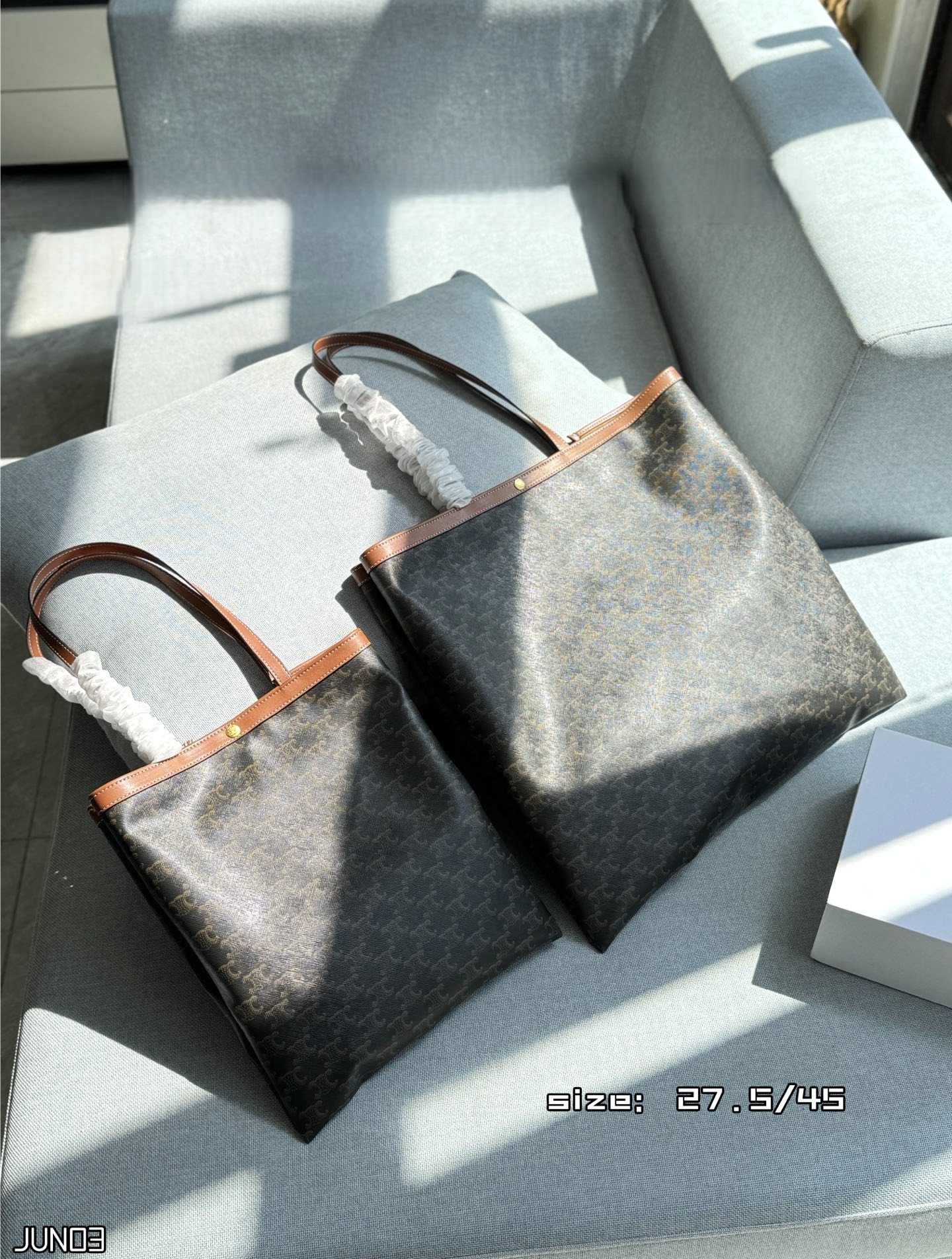 Celine 2026 Foldable Triomphe Canvas Slim Foldable Long Handle Tote Bag - KAIROO