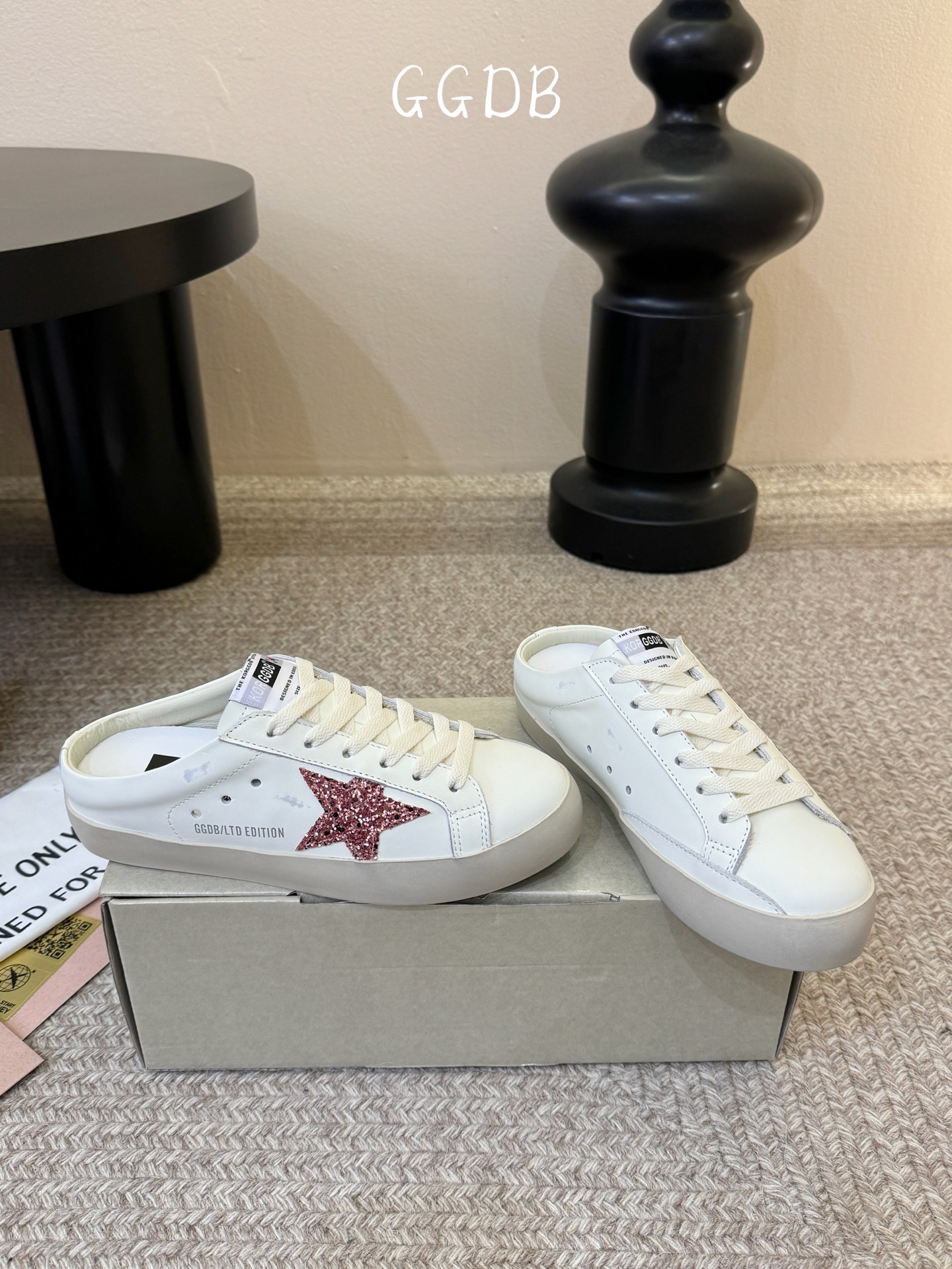 Golden Goose Women's Super-Star Sabot