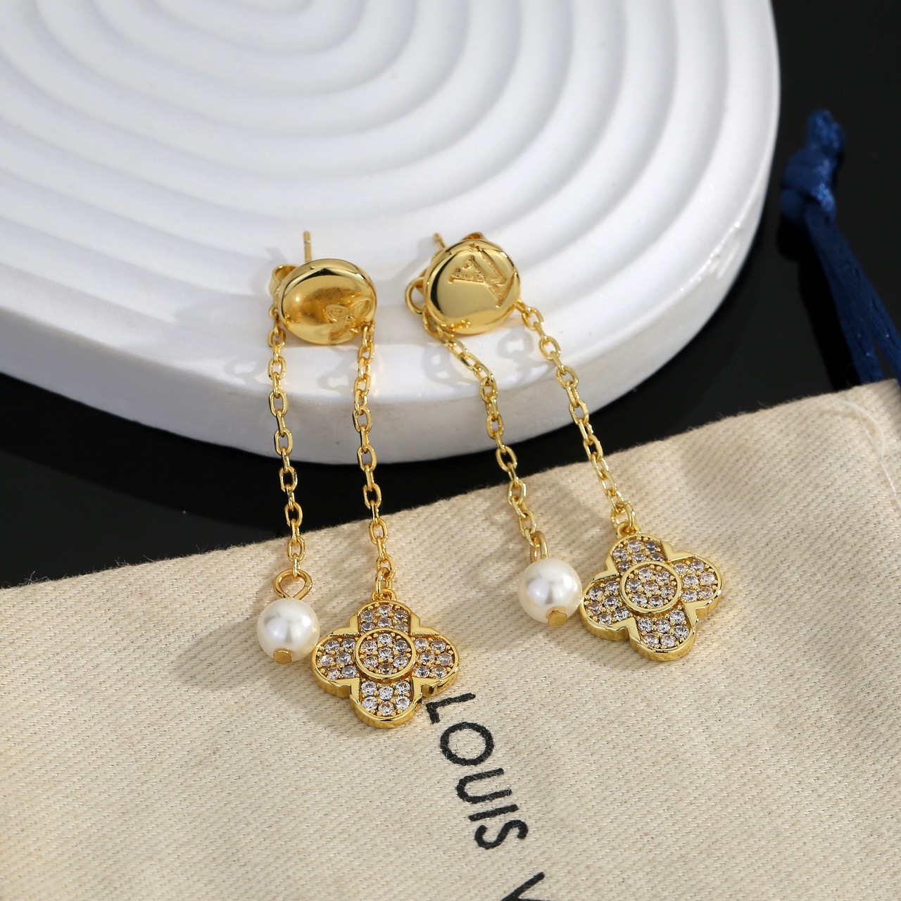 LV Fashion Earrings