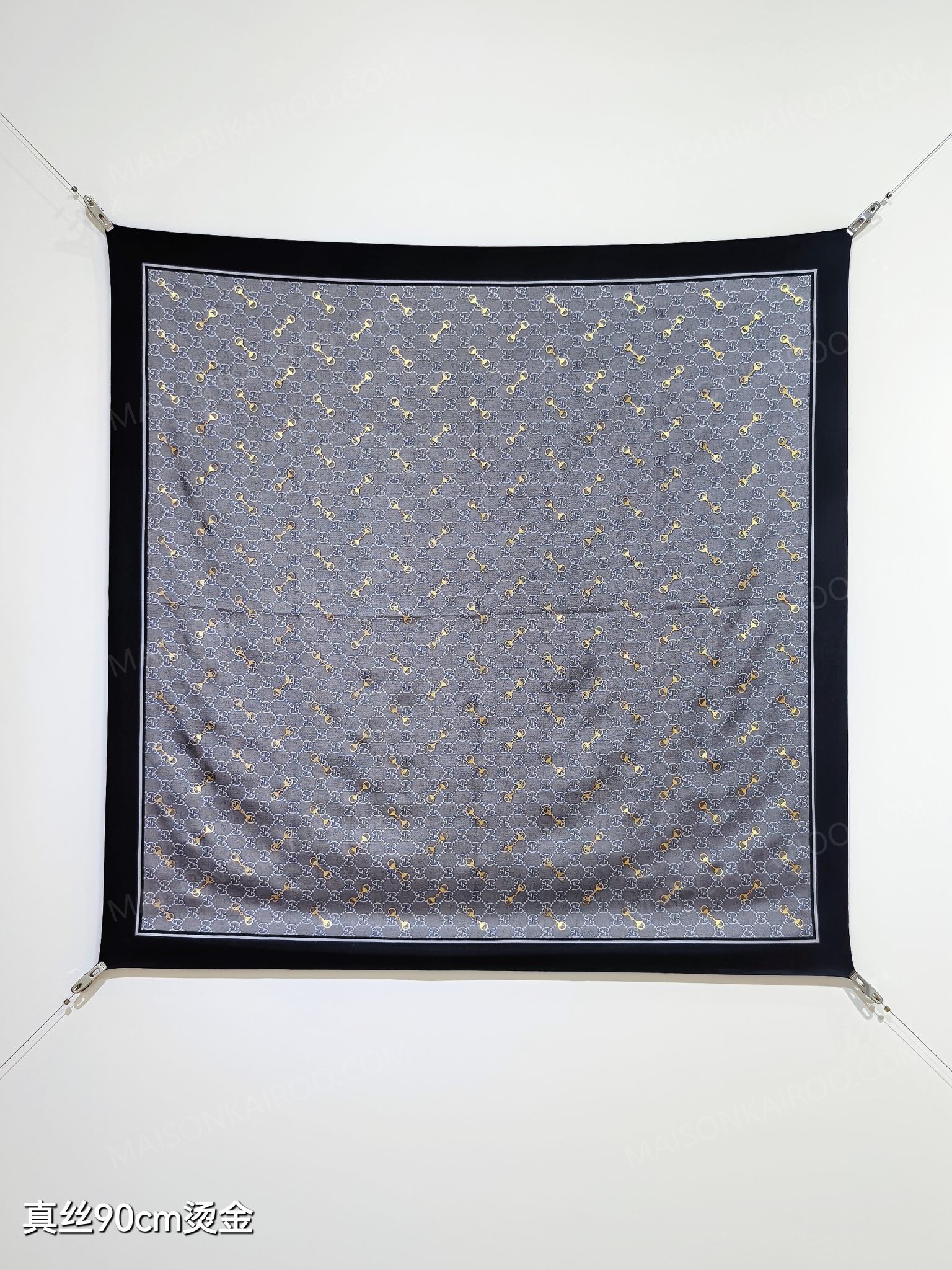 Gucci Hot Stamping GG Square Scarf - KAIROO