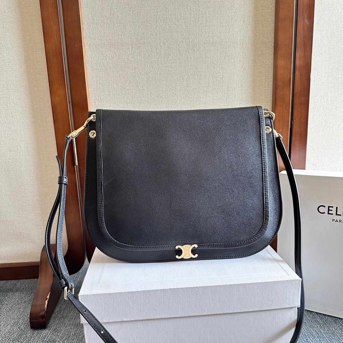CELINE Soft Triomphe Besace Saddle Messenger Bag