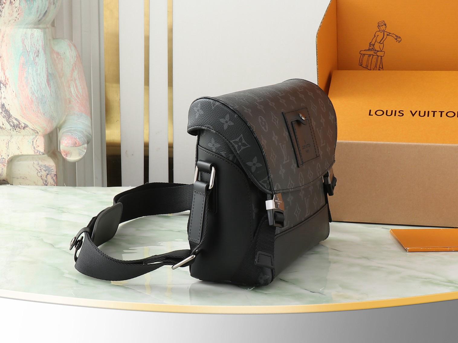 Louis Vuitton LV Voyager messenger bag