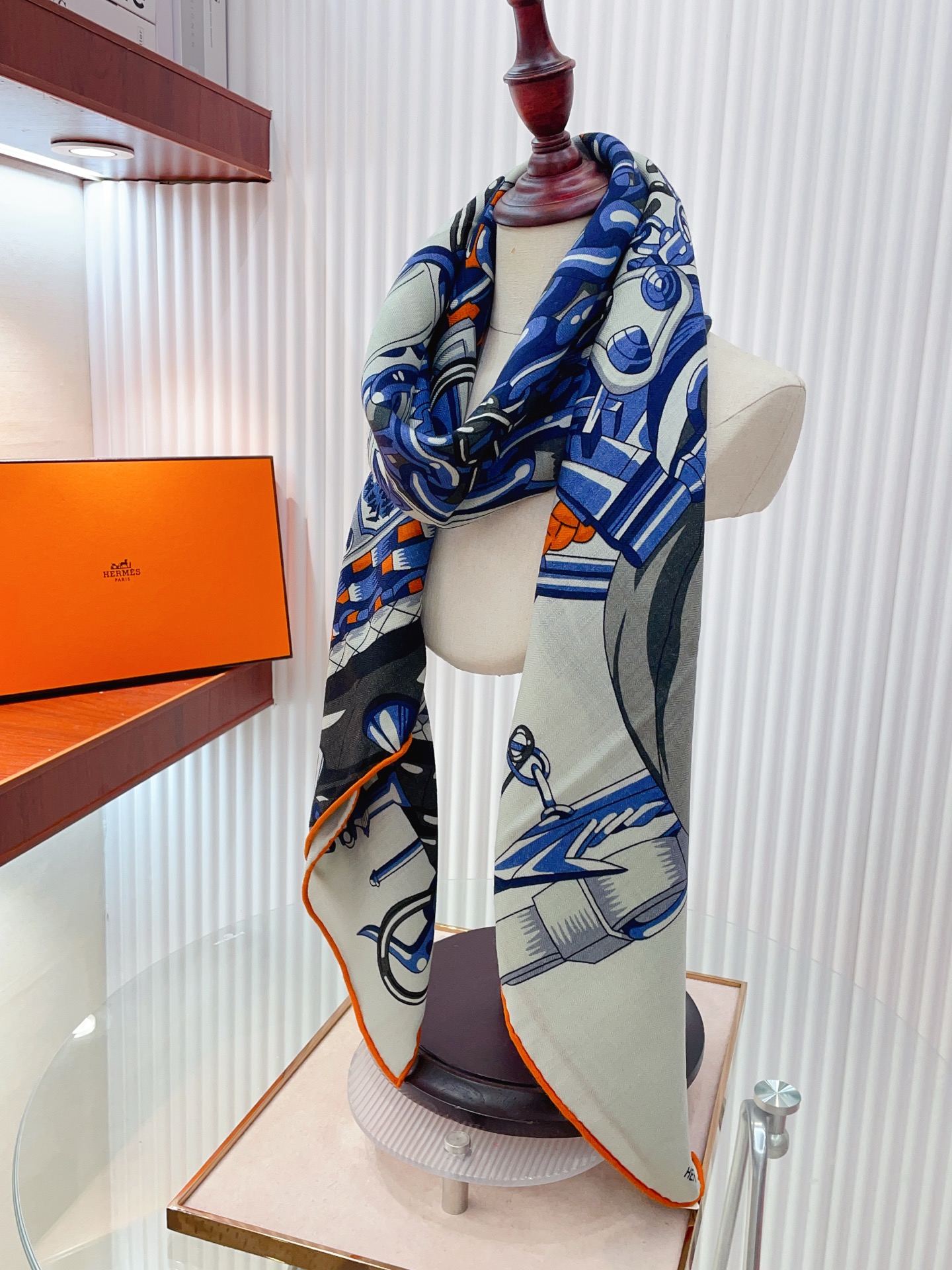 Hermes Shawl 140cm