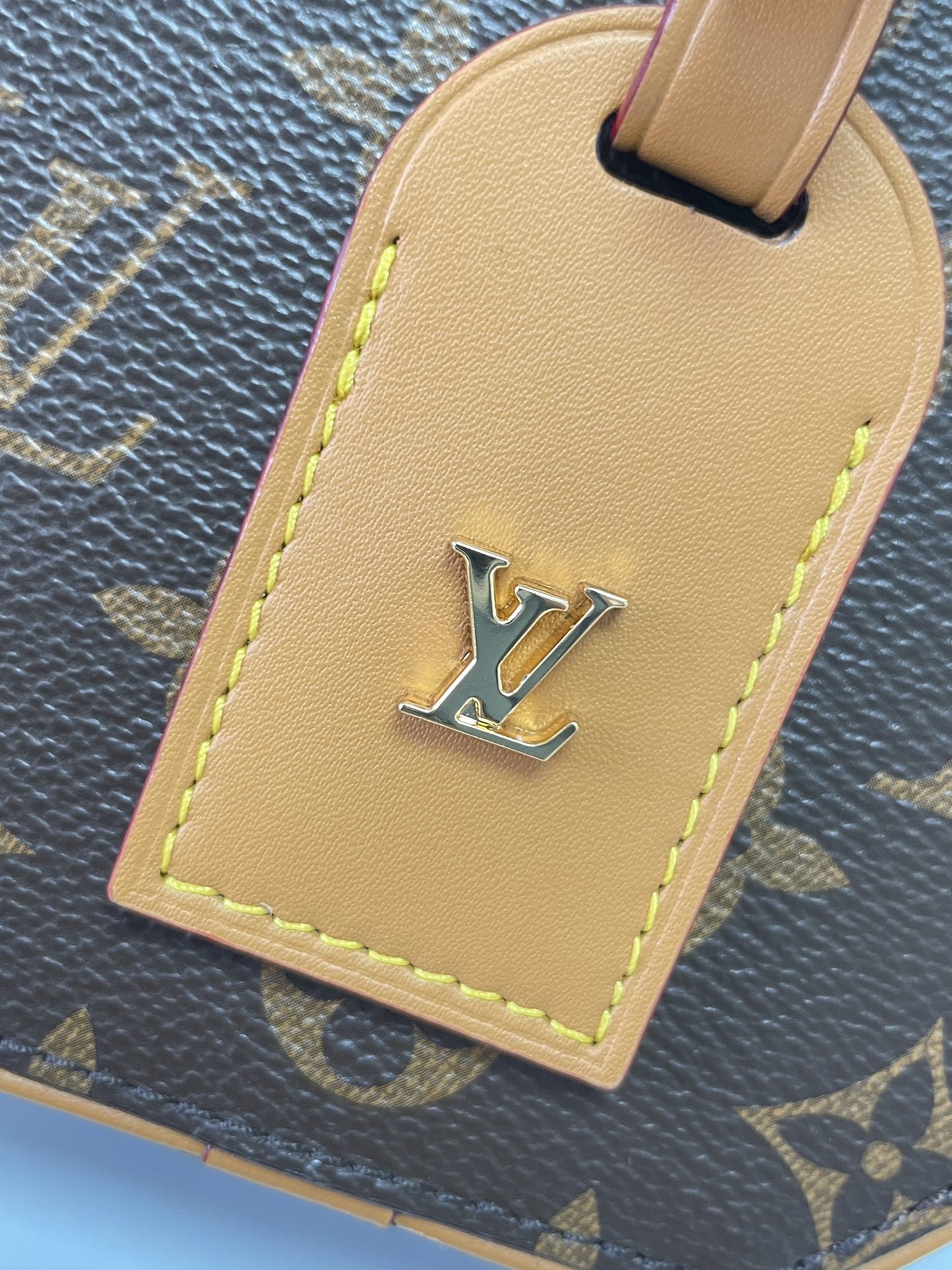 Louis Vuitton LV Boite Chapeau M44699