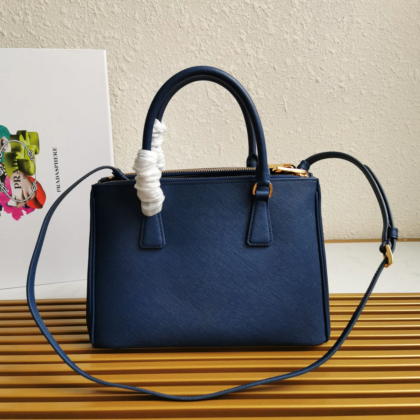 Prada GALLERIA 28 BAG IN NAVY BLUE SAFFIANO LEATHER