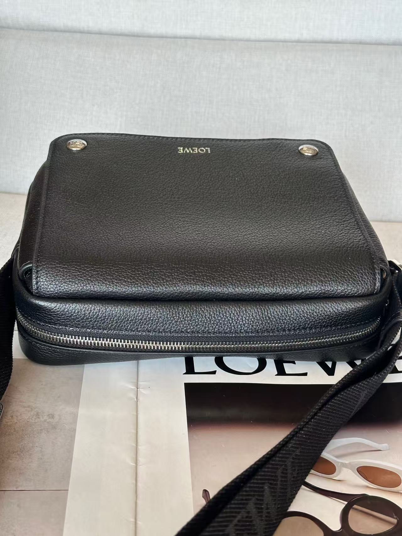 Loewe Military Messenger Classic Messenger Pack