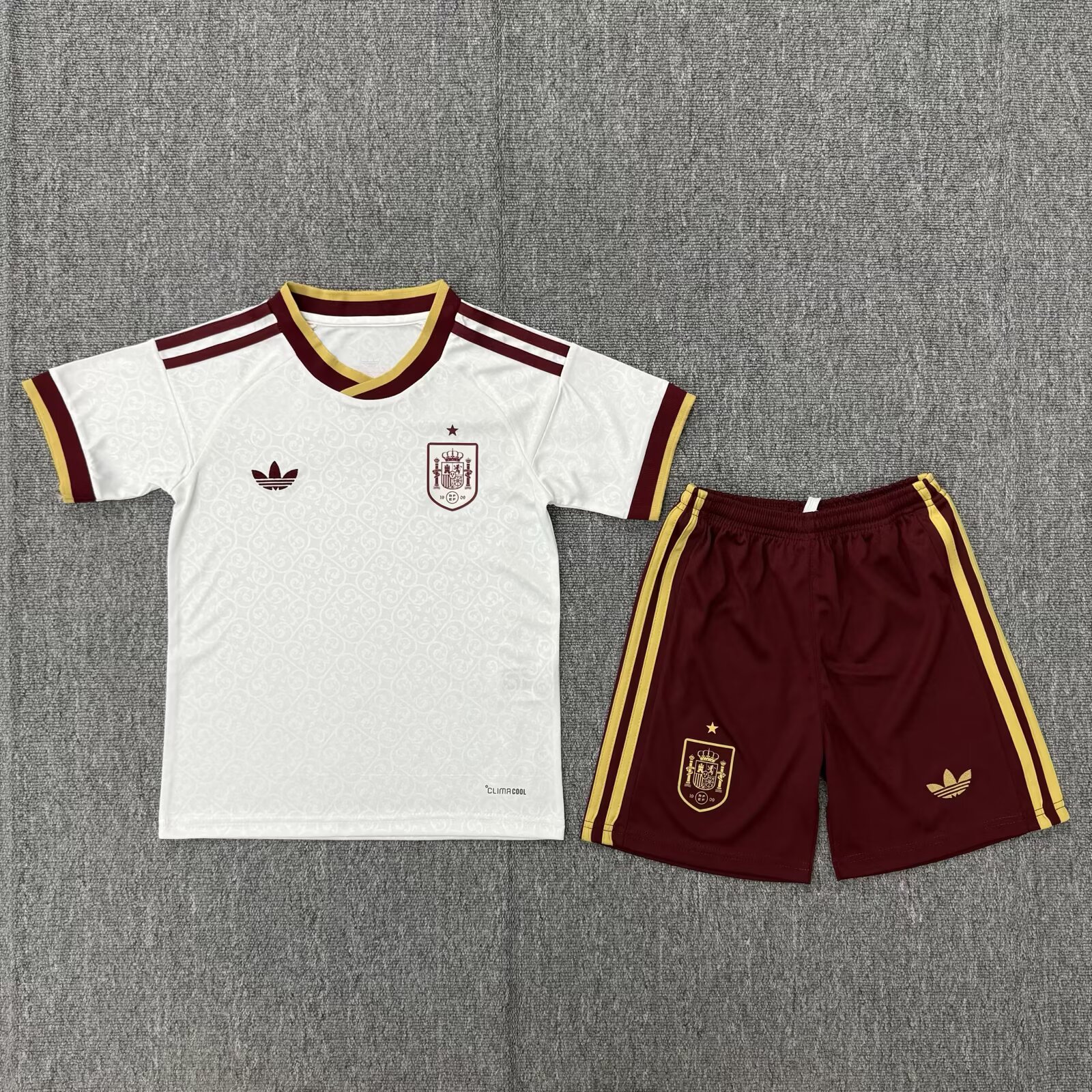 Kids 2026 World Cup Spain Away Kit 16-28