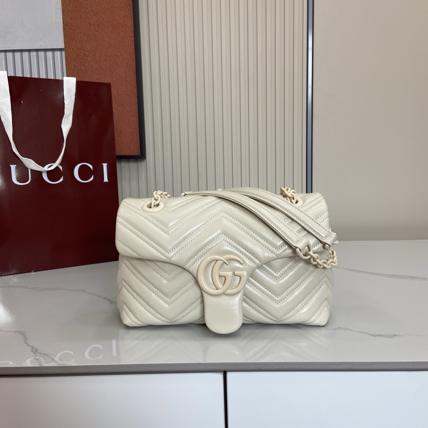 GG Marmont small shoulder bag 855371