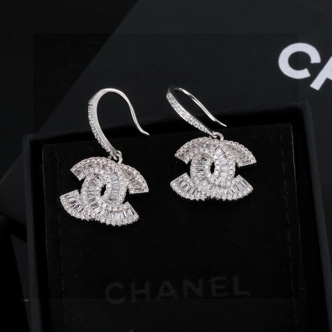 Chanel Fashion CC Earrings