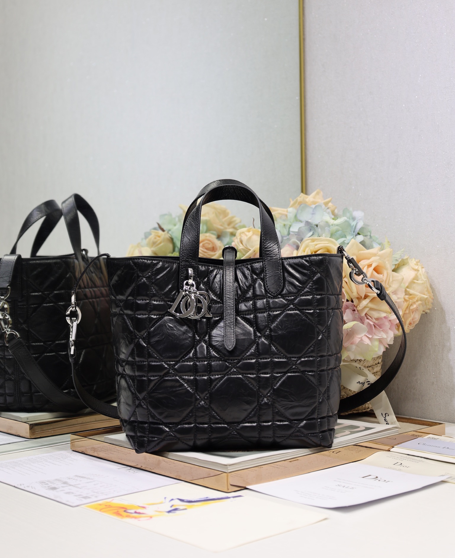 Dior Medium Vertical Toujours in Black Shiny calfskin