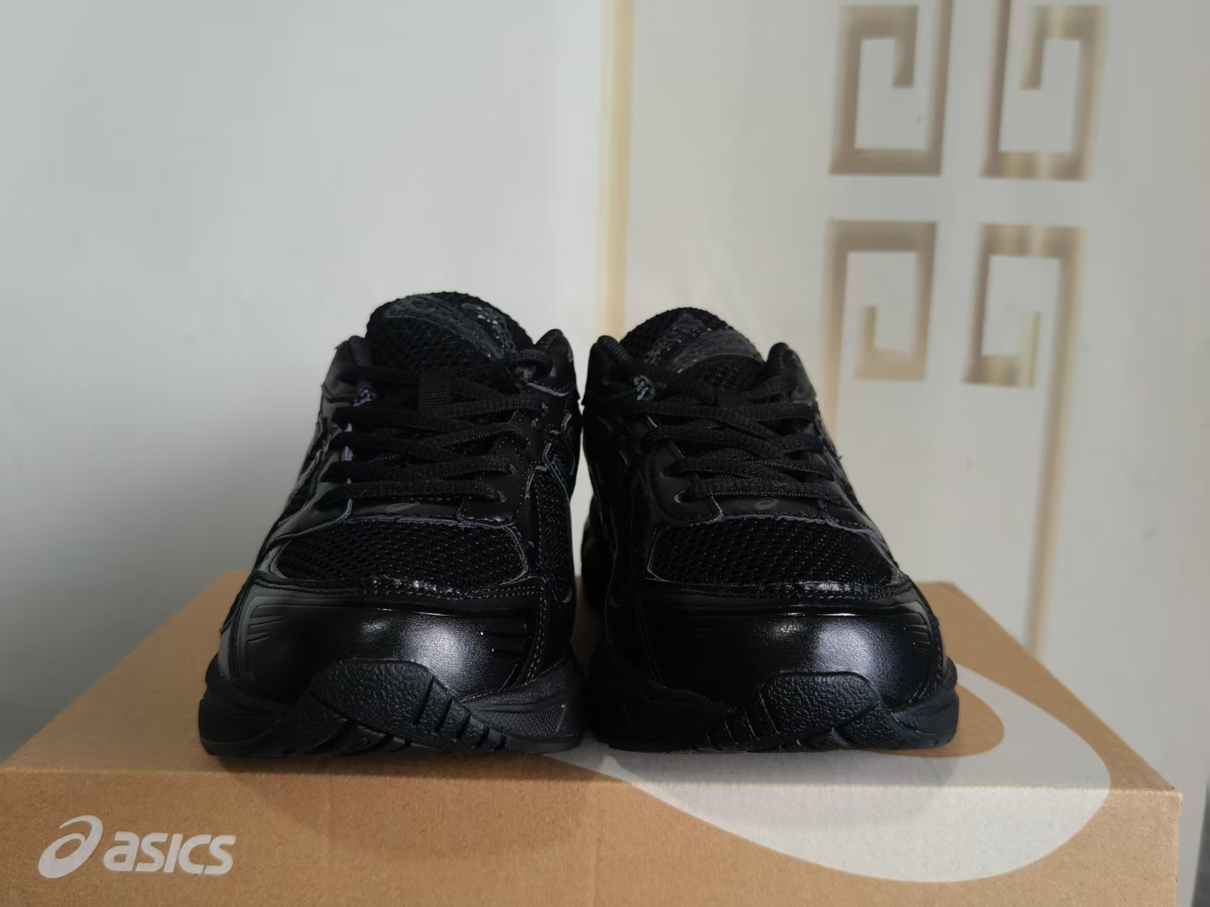 ASICS 1130 US Men's Sizes6 to 11 in half sizes Black Shoes tianlong