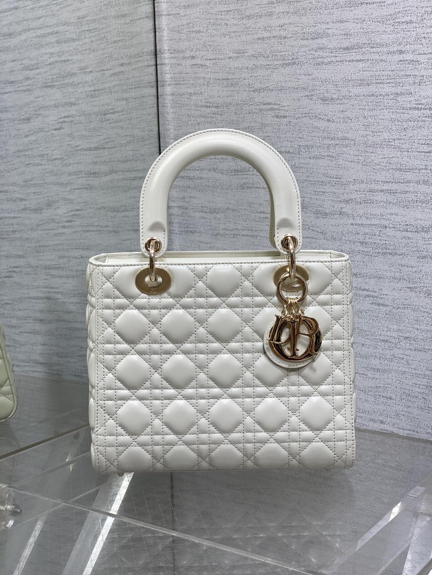 Medium Lady Dior Bag in White Cannage Lambskin
