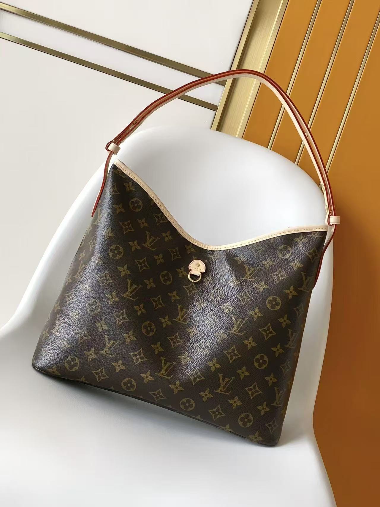 Louis Vuitton LV LINEUP Bag