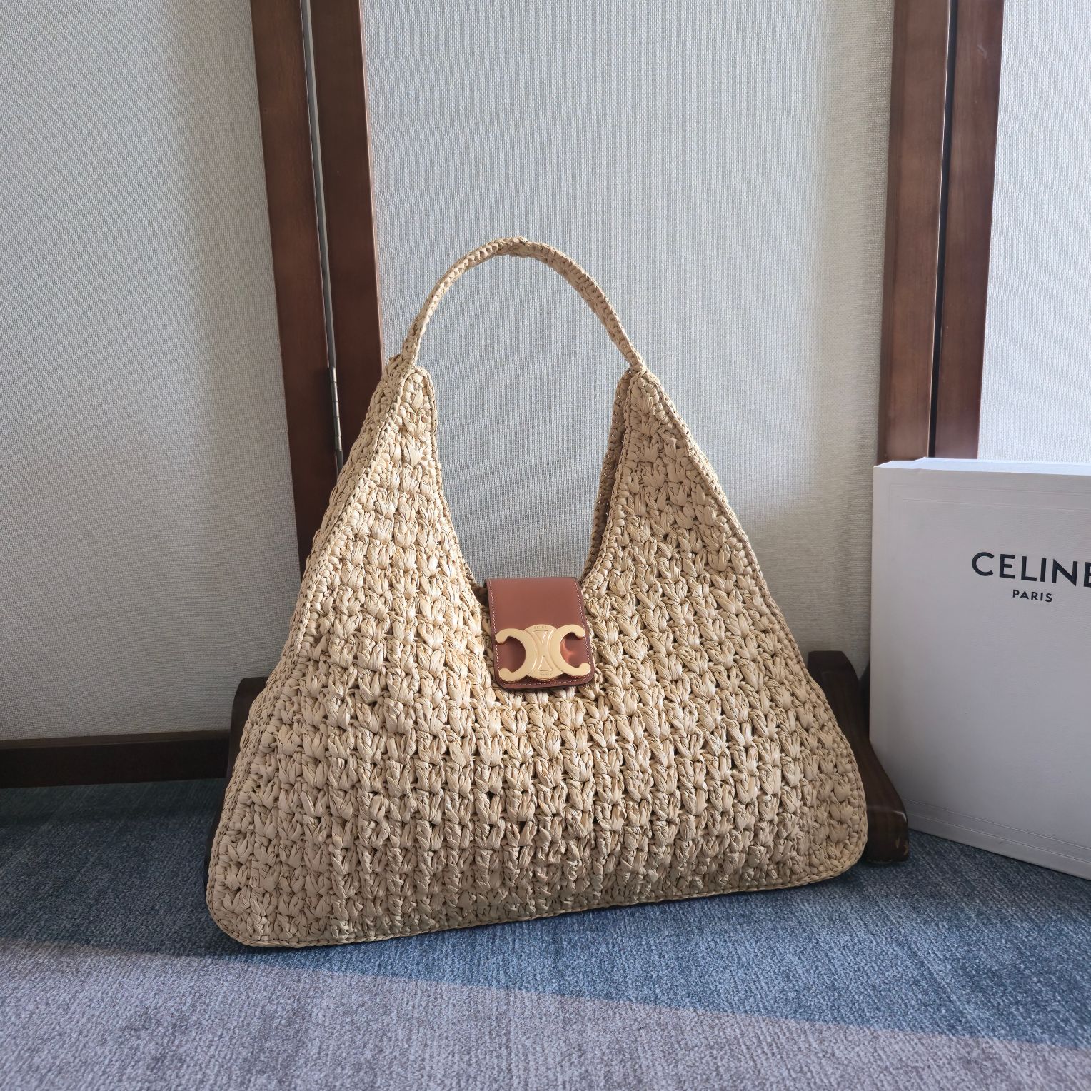 Celine Cabas Triangle Large bag in Naturel Raffia