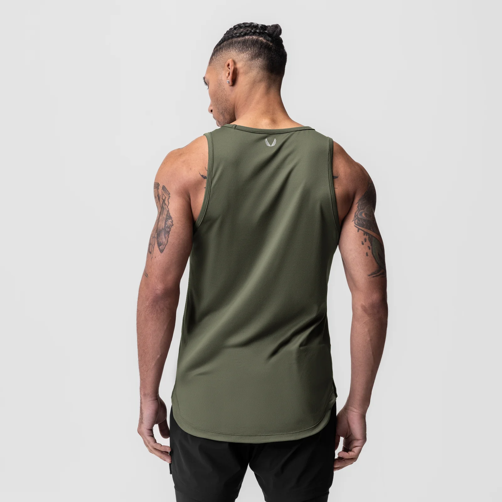 0830. AeroSilver Tank Top - Olive