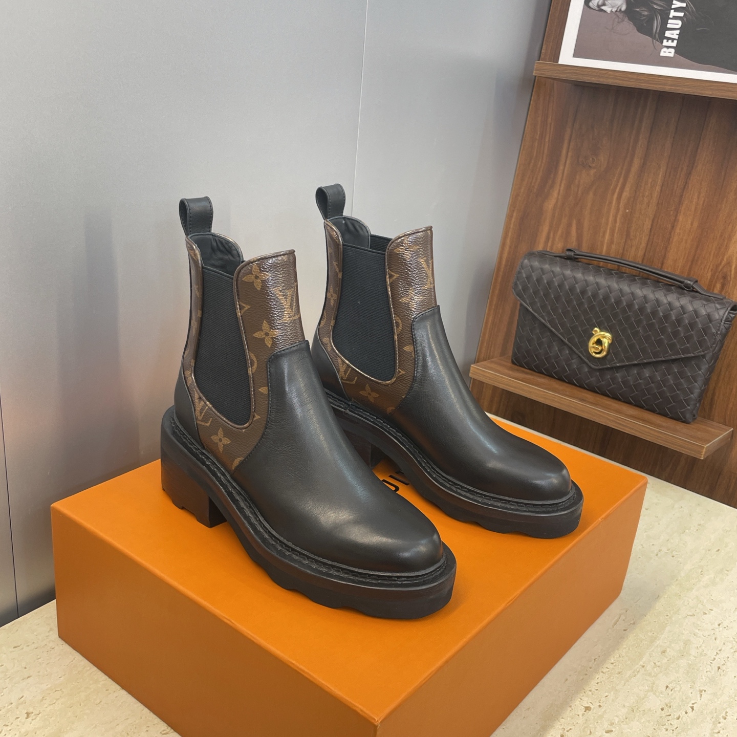 Women's LV BEAUBOURG Anklet Boots