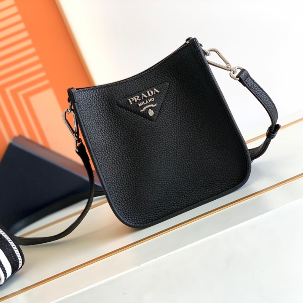 Prada Bag Mini Leather Shoulder Bag Cowhide 1BH191 (10A Mirror Version)