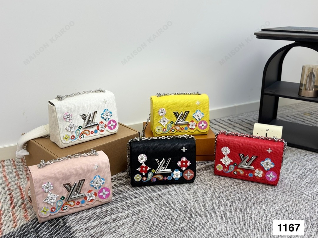 Louis Vuitton LV Twist Lock MM Epi Leather Studded Floral Scalloped Applique Chain Shoulder Bag - KAIROO