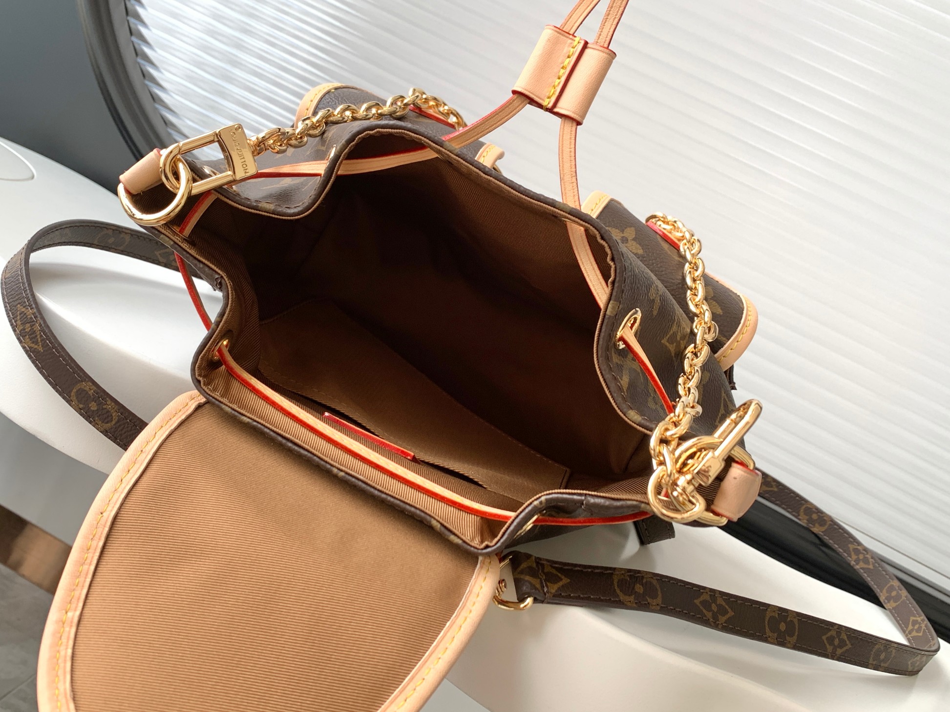 Louis Vuitton LV Bags Excursion Monogram M46932 (10A Mirror Version)