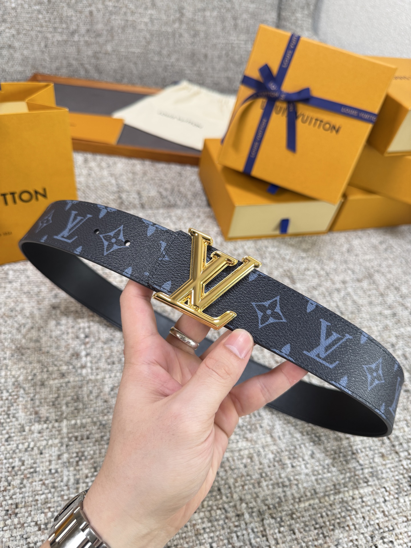 LV Initiales 40mm Reversible Belt