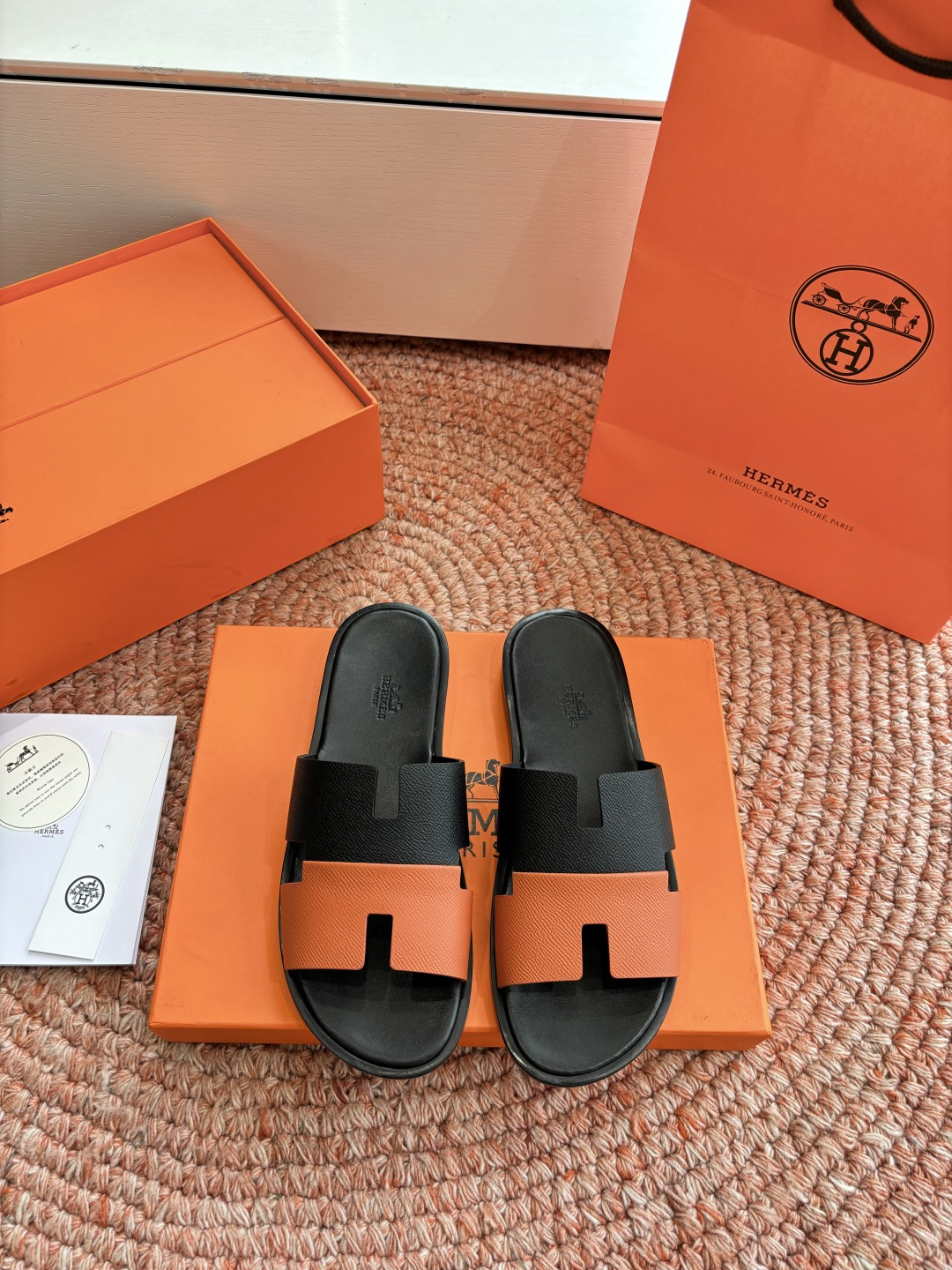 Hermes Men's leather sandal