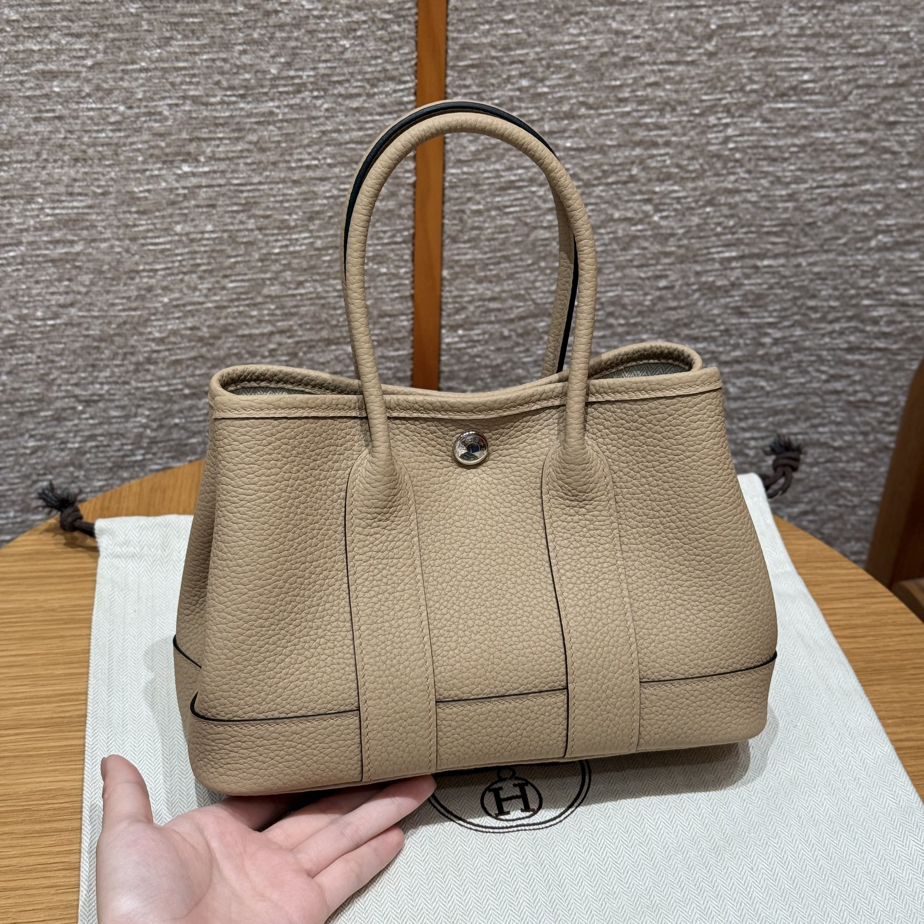 Hermes Trench Negonda Garden Party 23