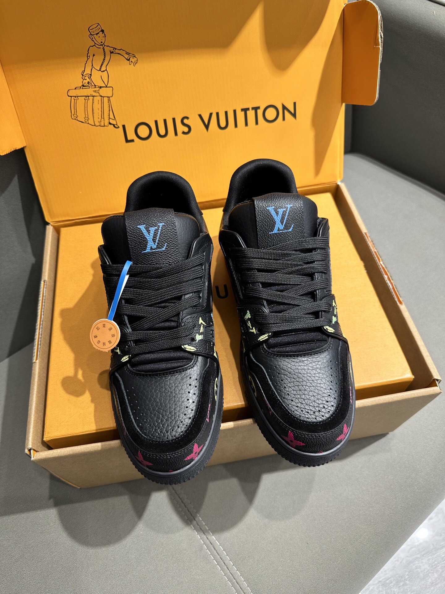 Men's LV Trainer Sport Shoes
