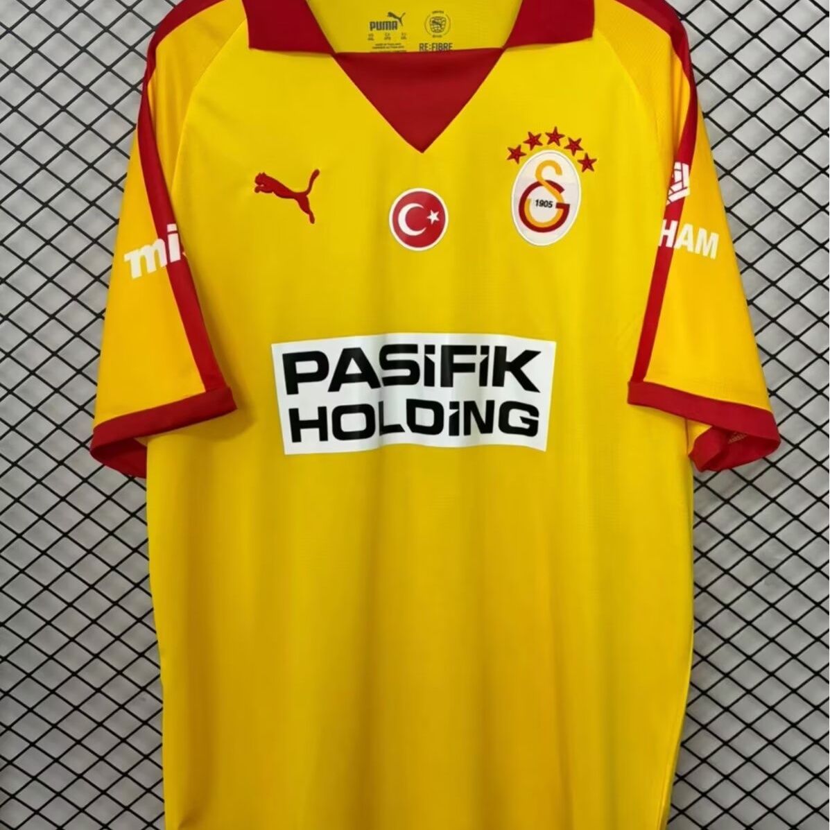 Galatasaray Yellow Commemorative Edition Jersey Fan Version 26/27