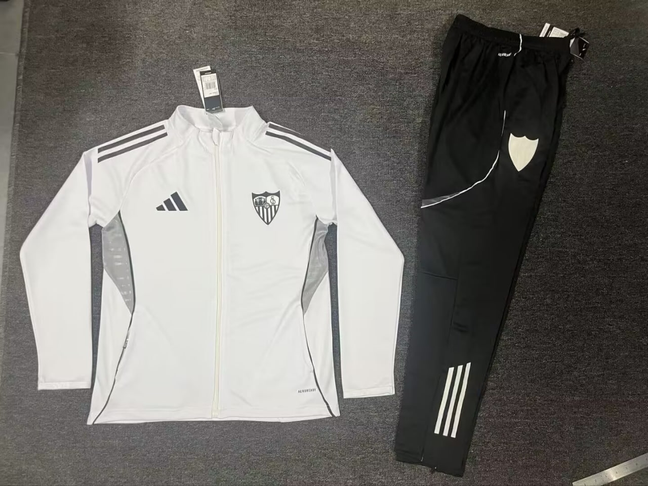 Sevilla Training Jacket Suit 26/27