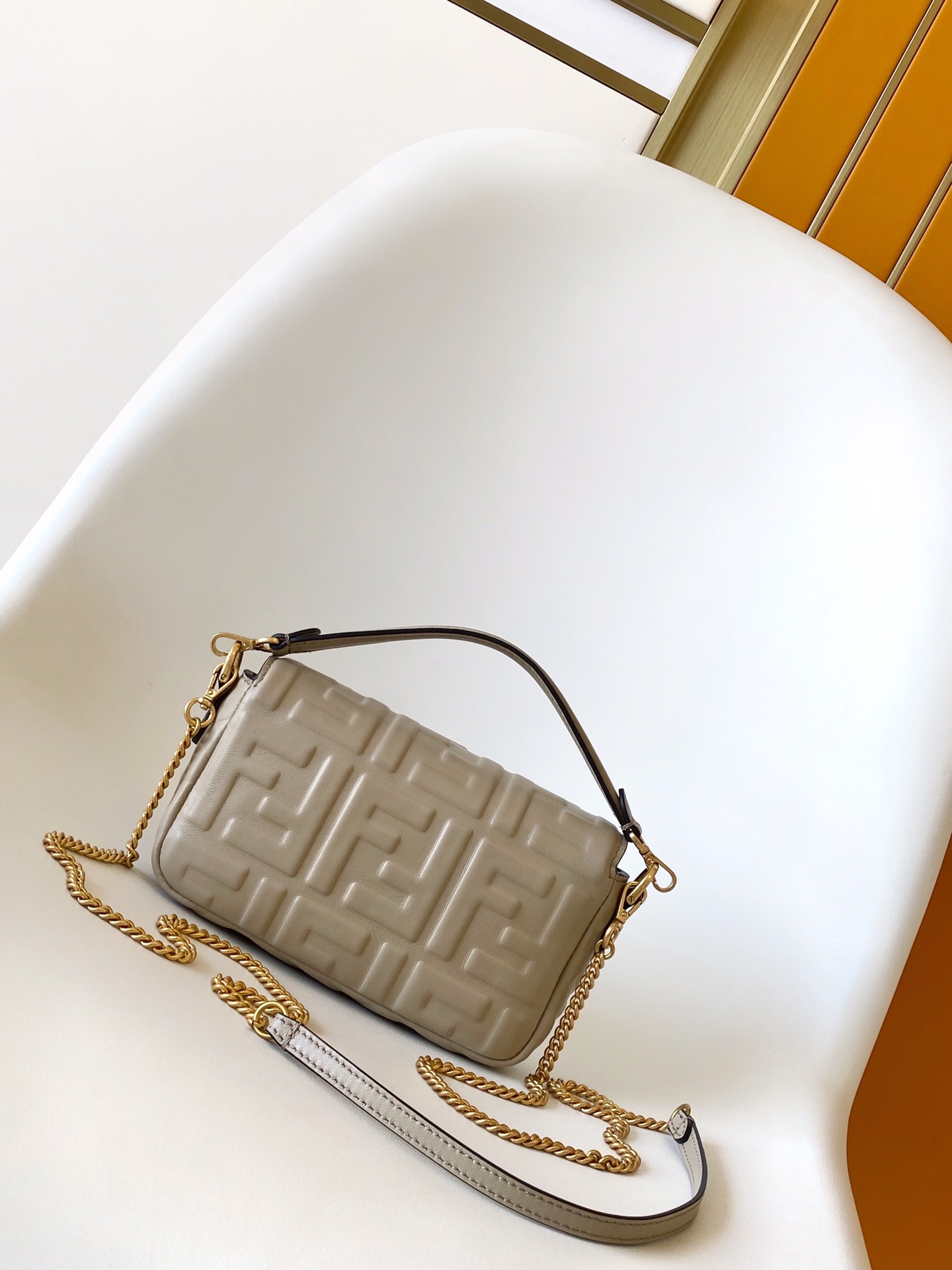 Fendi Iconic Mini Baguette Chain Leather Bag-Grey